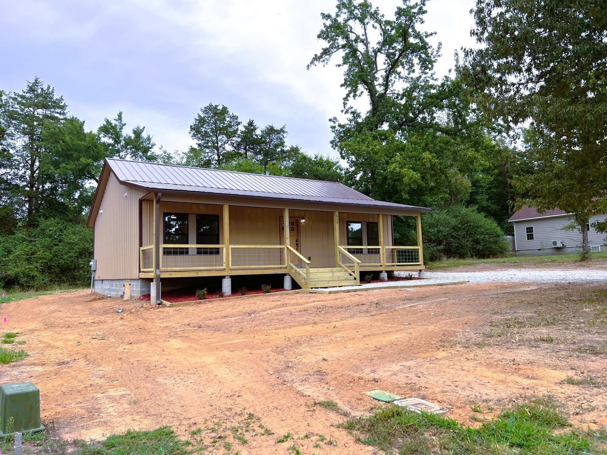 600 Frances  Mountain View, AR