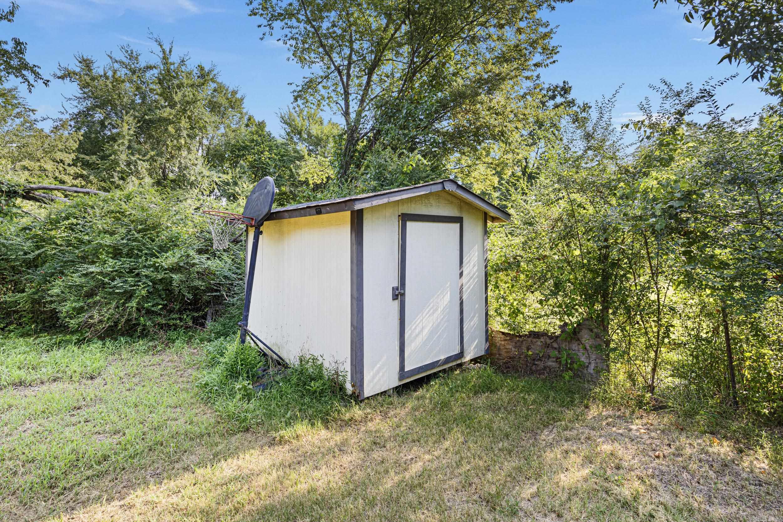 1208 Powers  Clarksville, AR