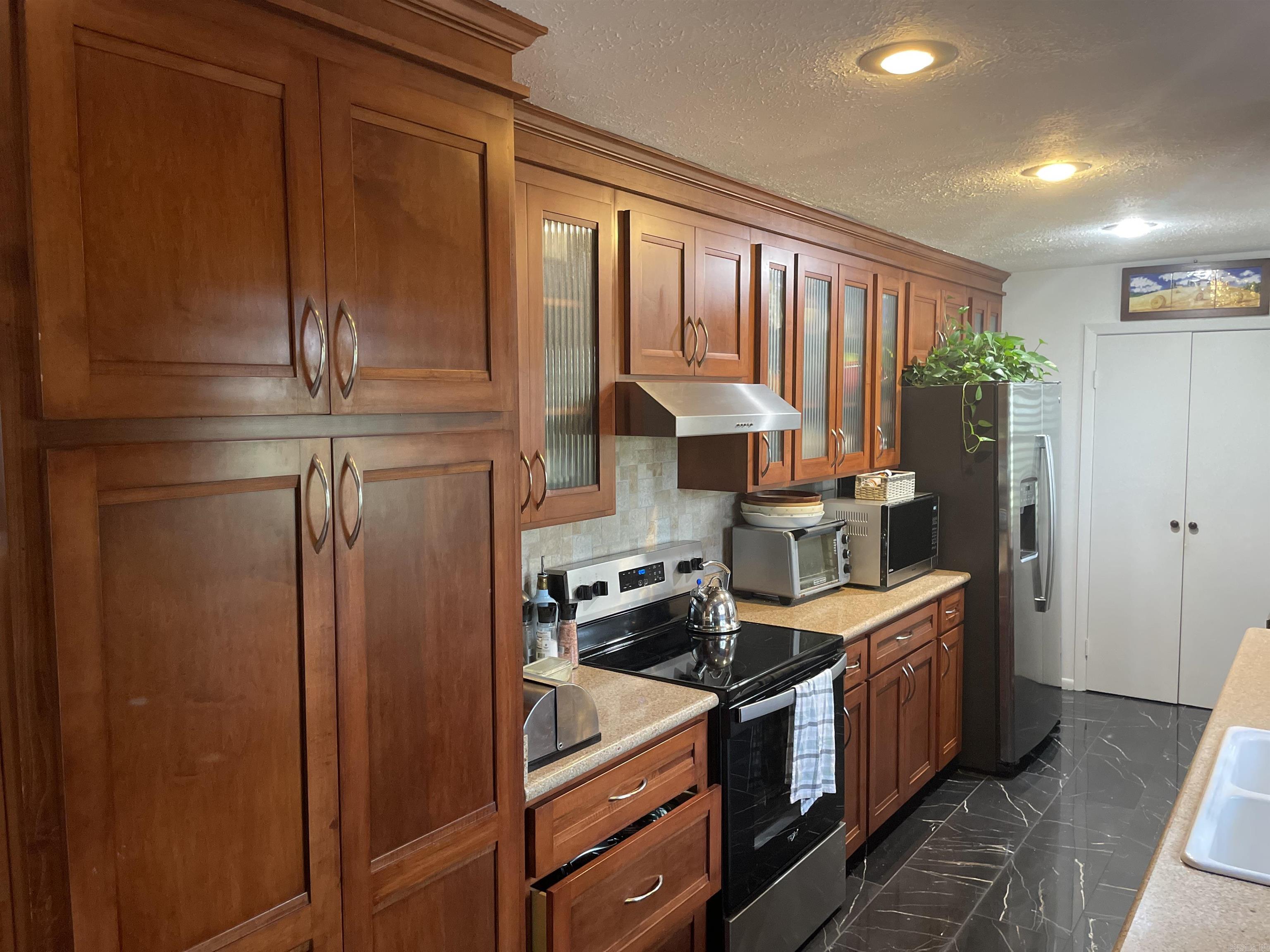 79 Jones Hill Lane Mayflower, AR 72106-9600