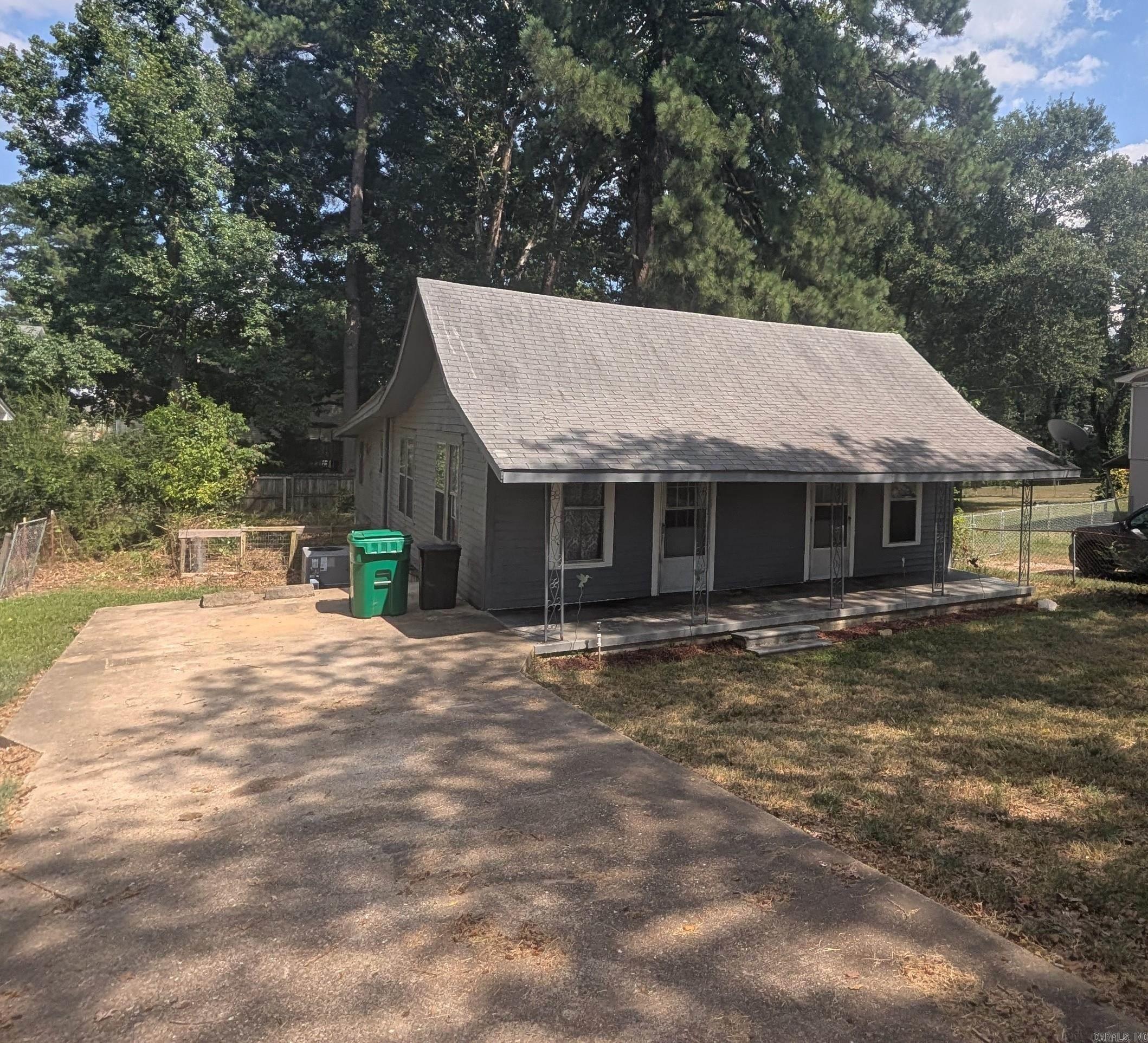 2115 Wright  Benton, AR