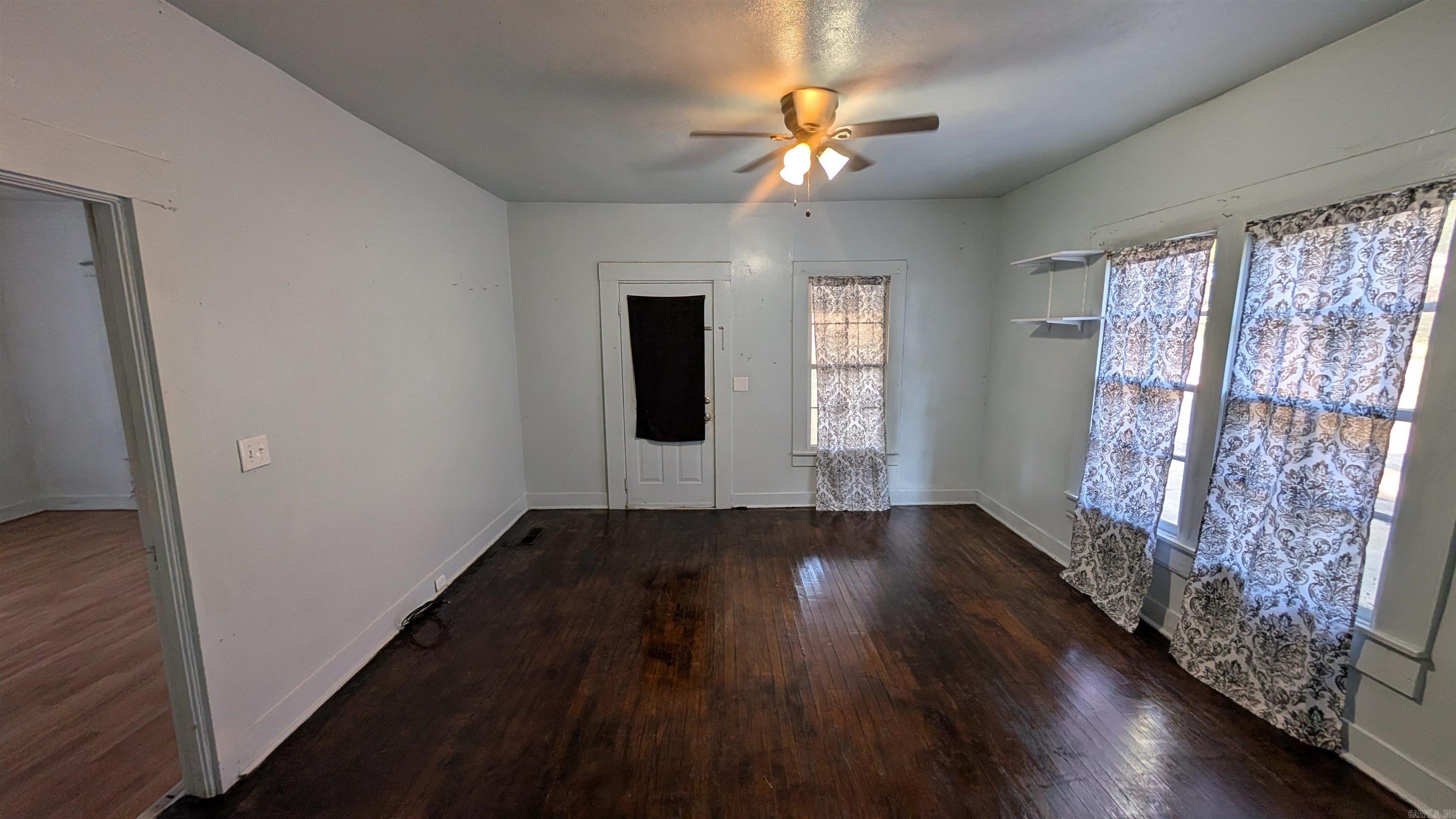2115 Wright Avenue Benton, AR 72015