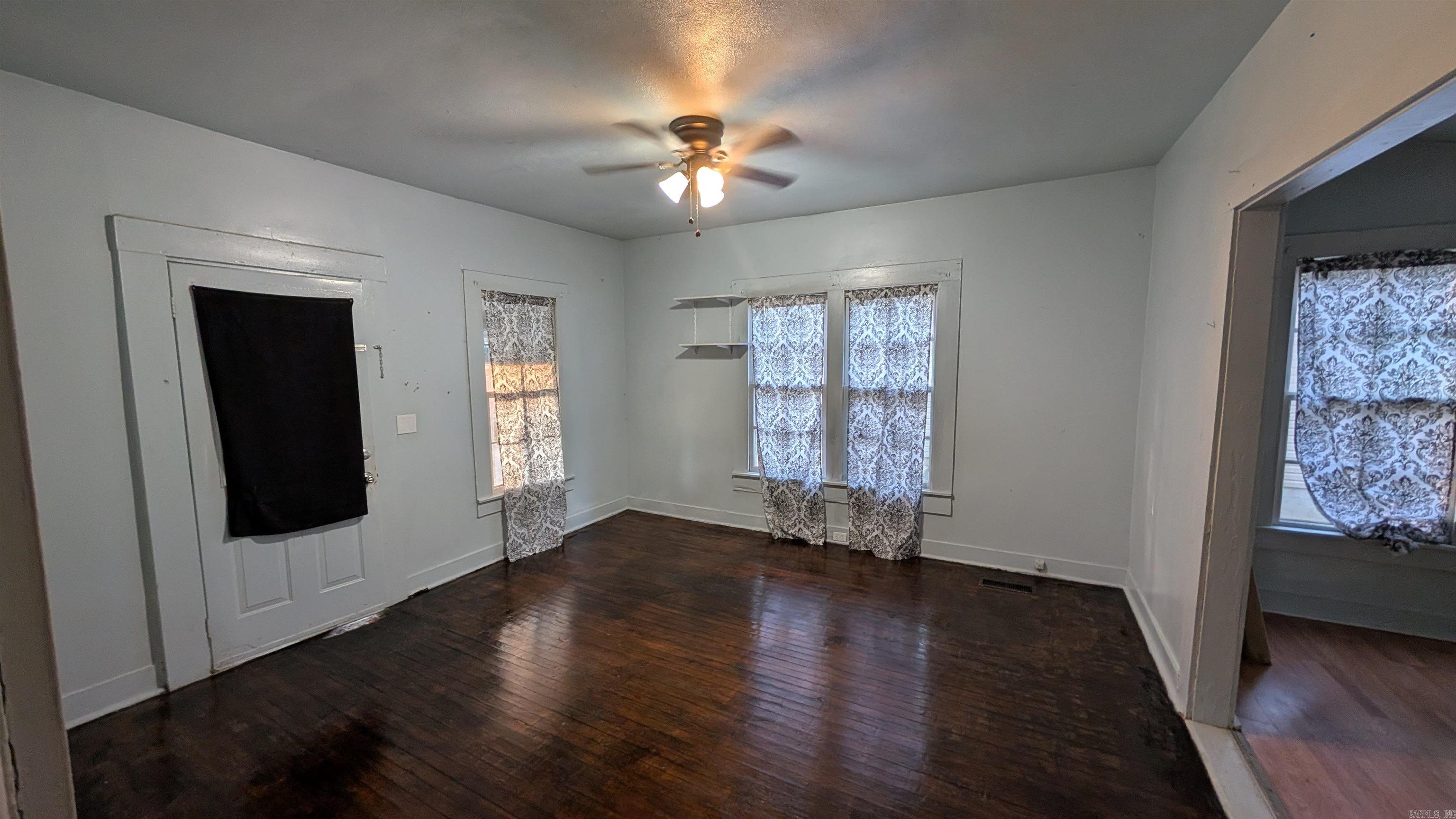 2115 Wright  Benton, AR