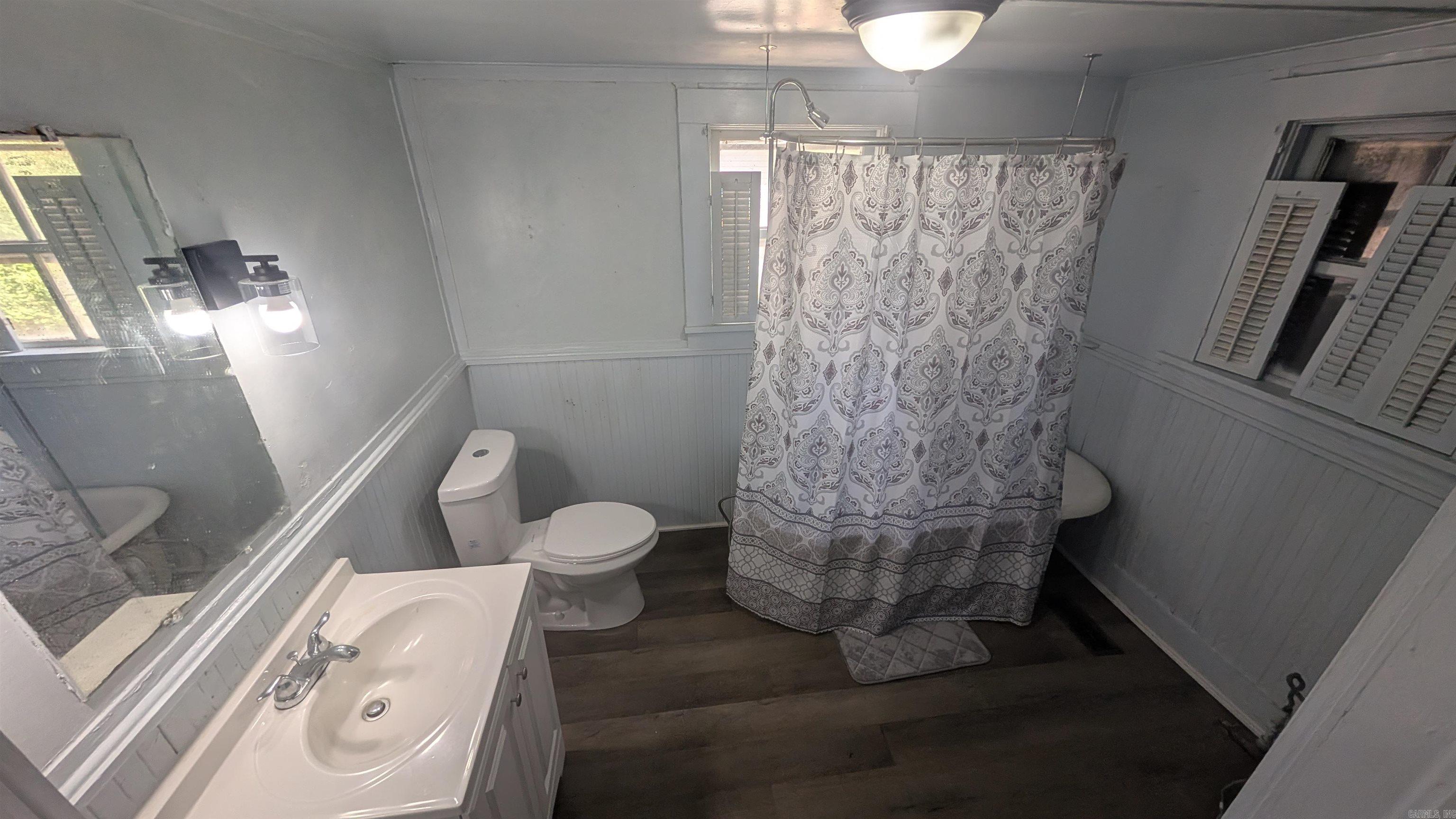 2115 Wright  Benton, AR