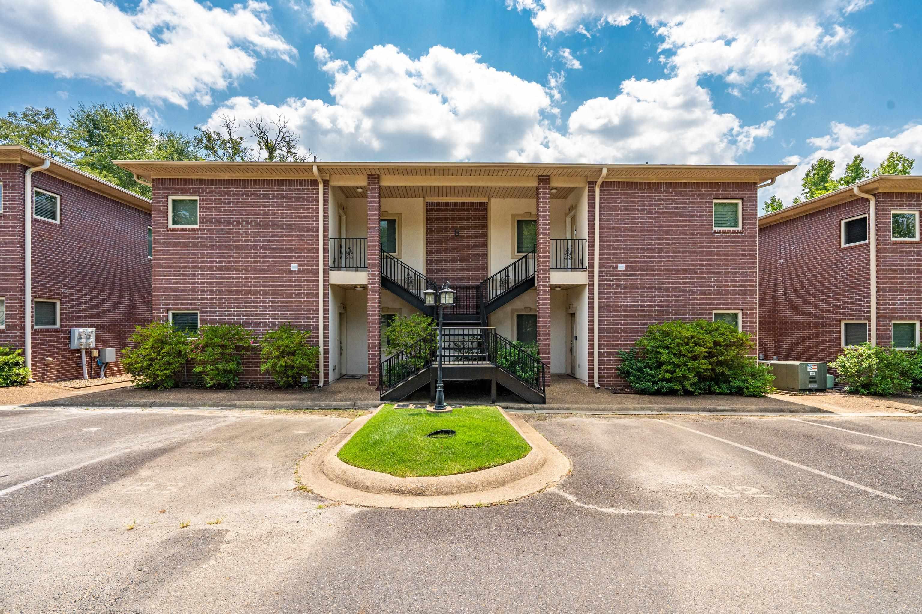 1133 Airport  Hot Springs, AR
