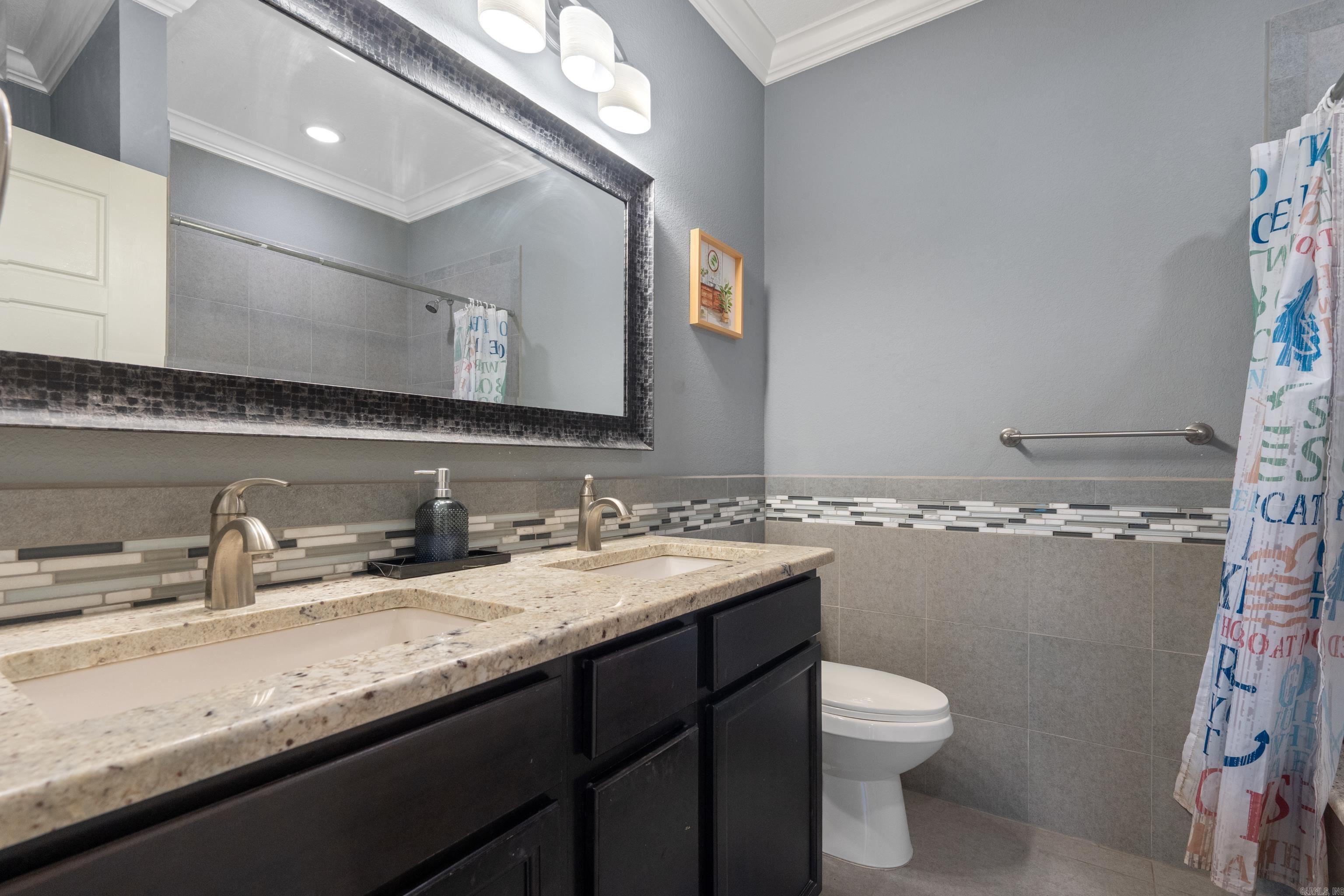 1133 Airport  Hot Springs, AR