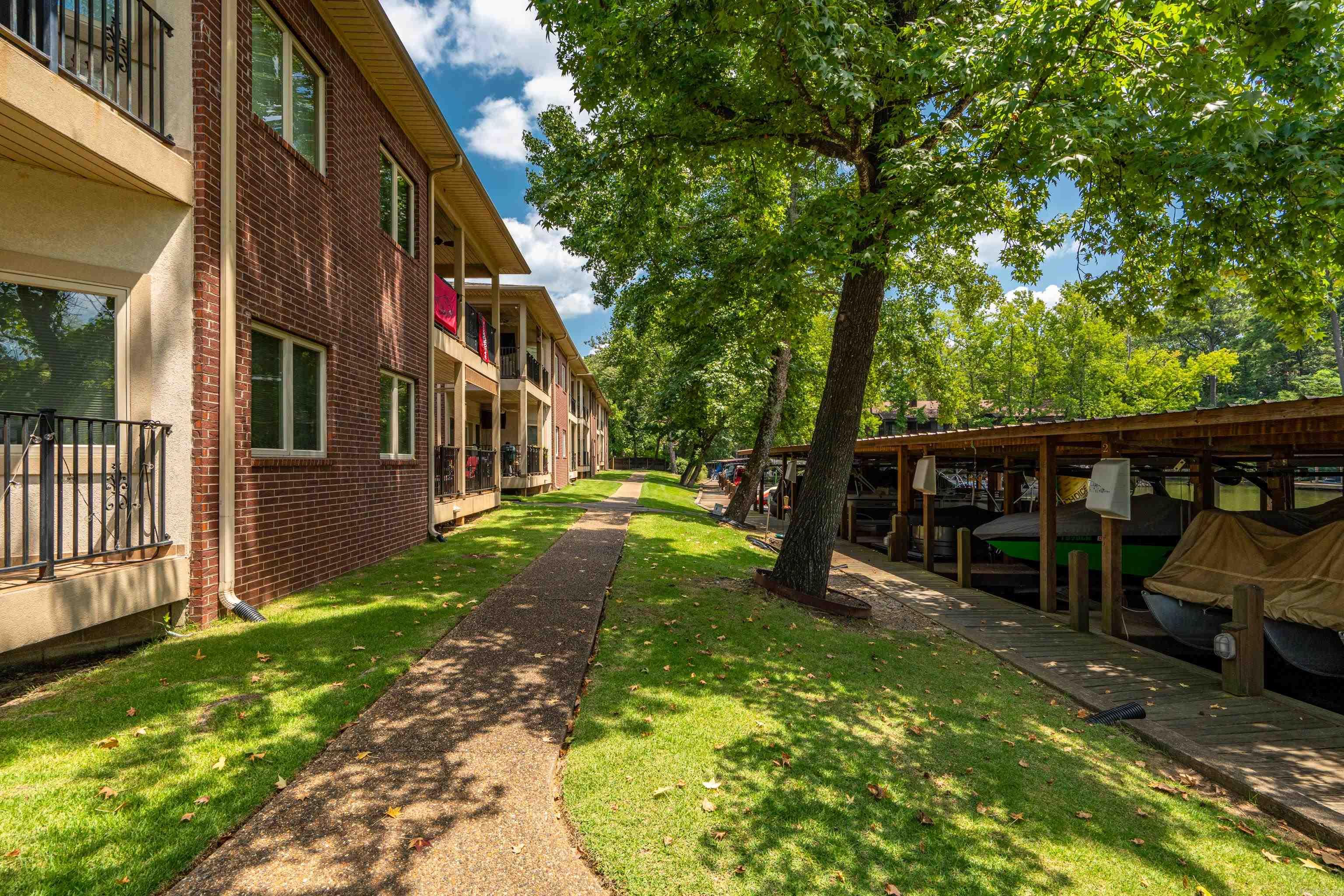 1133 Airport  Hot Springs, AR