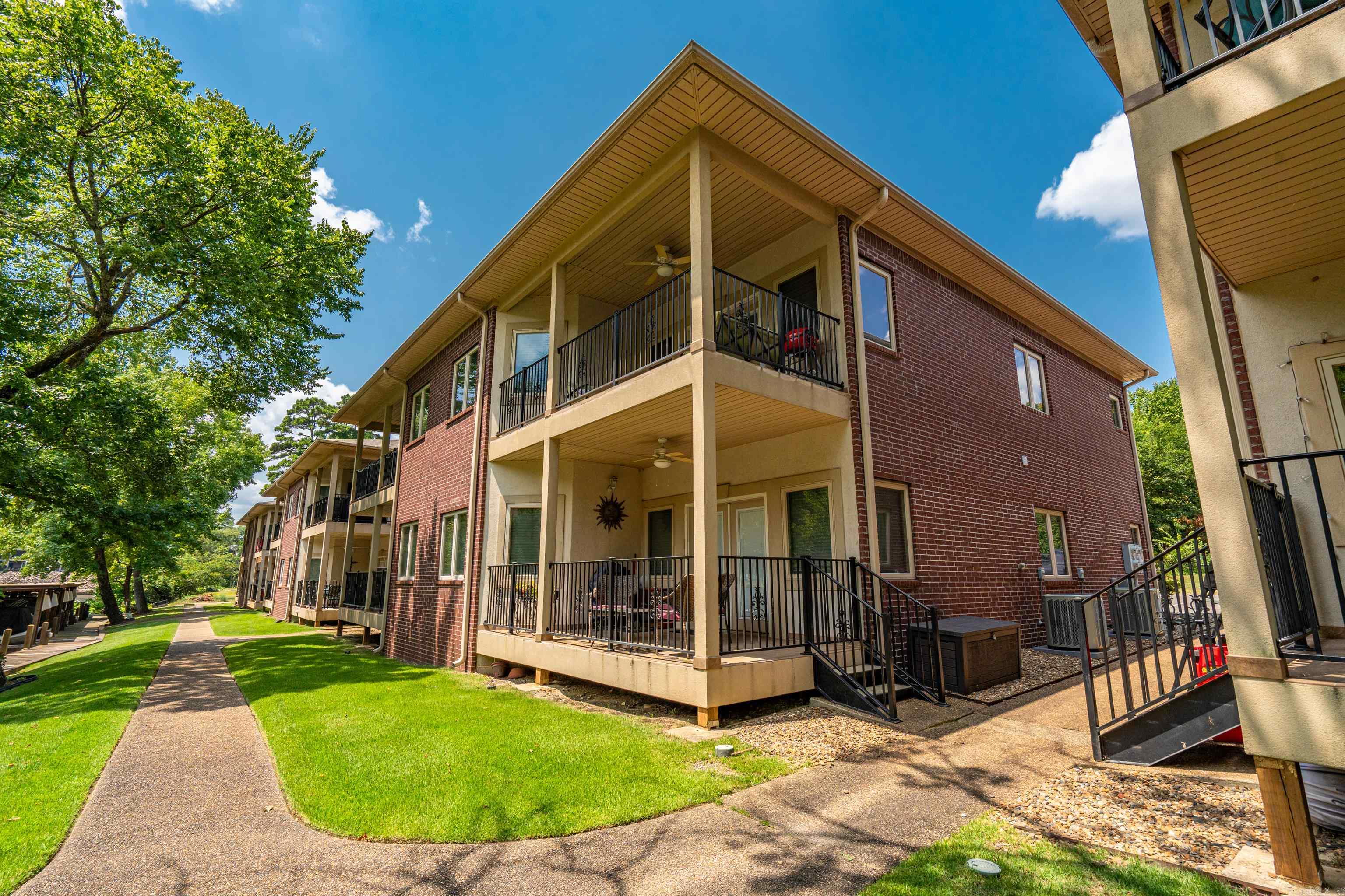 1133 Airport  Hot Springs, AR