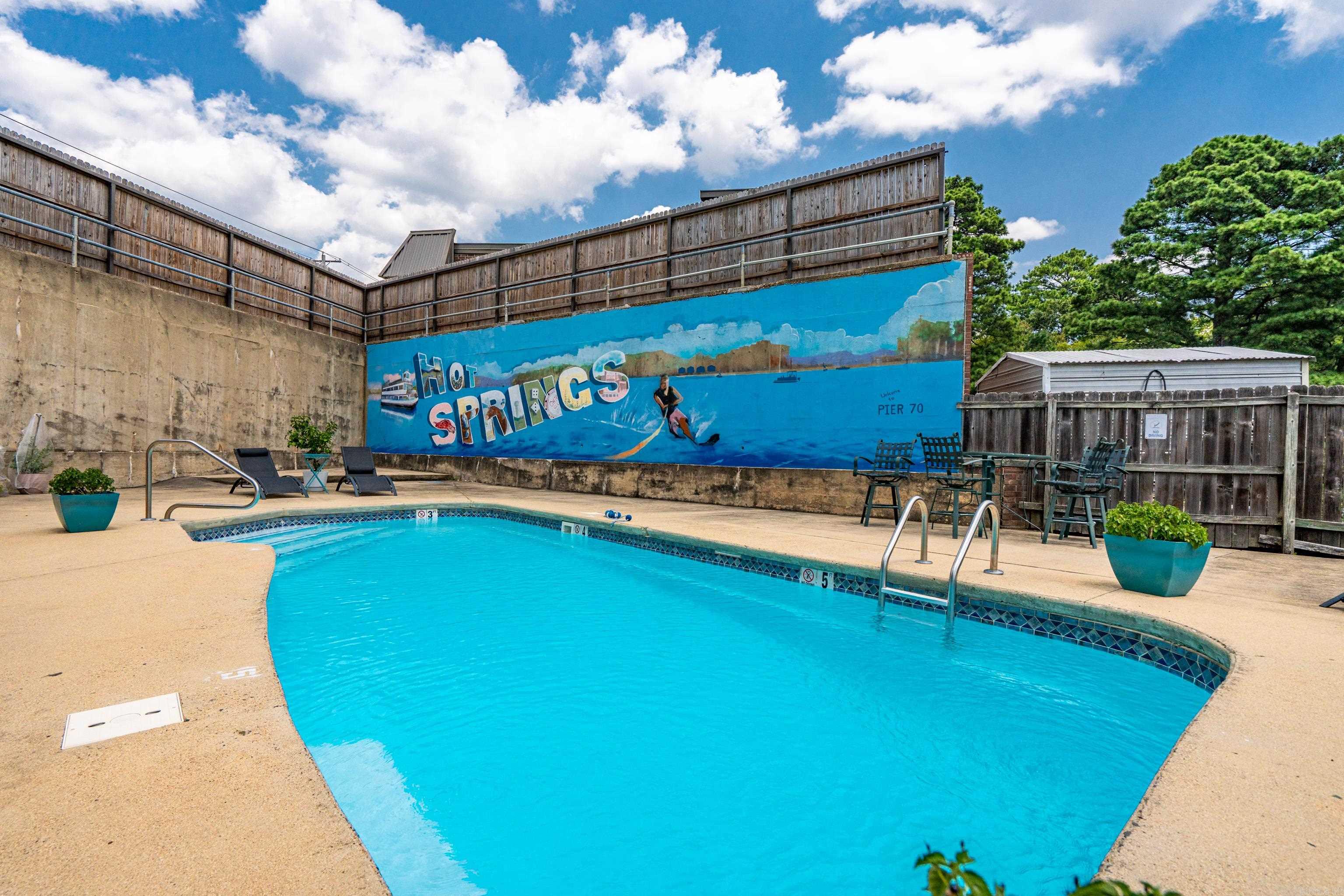 1133 Airport  Hot Springs, AR