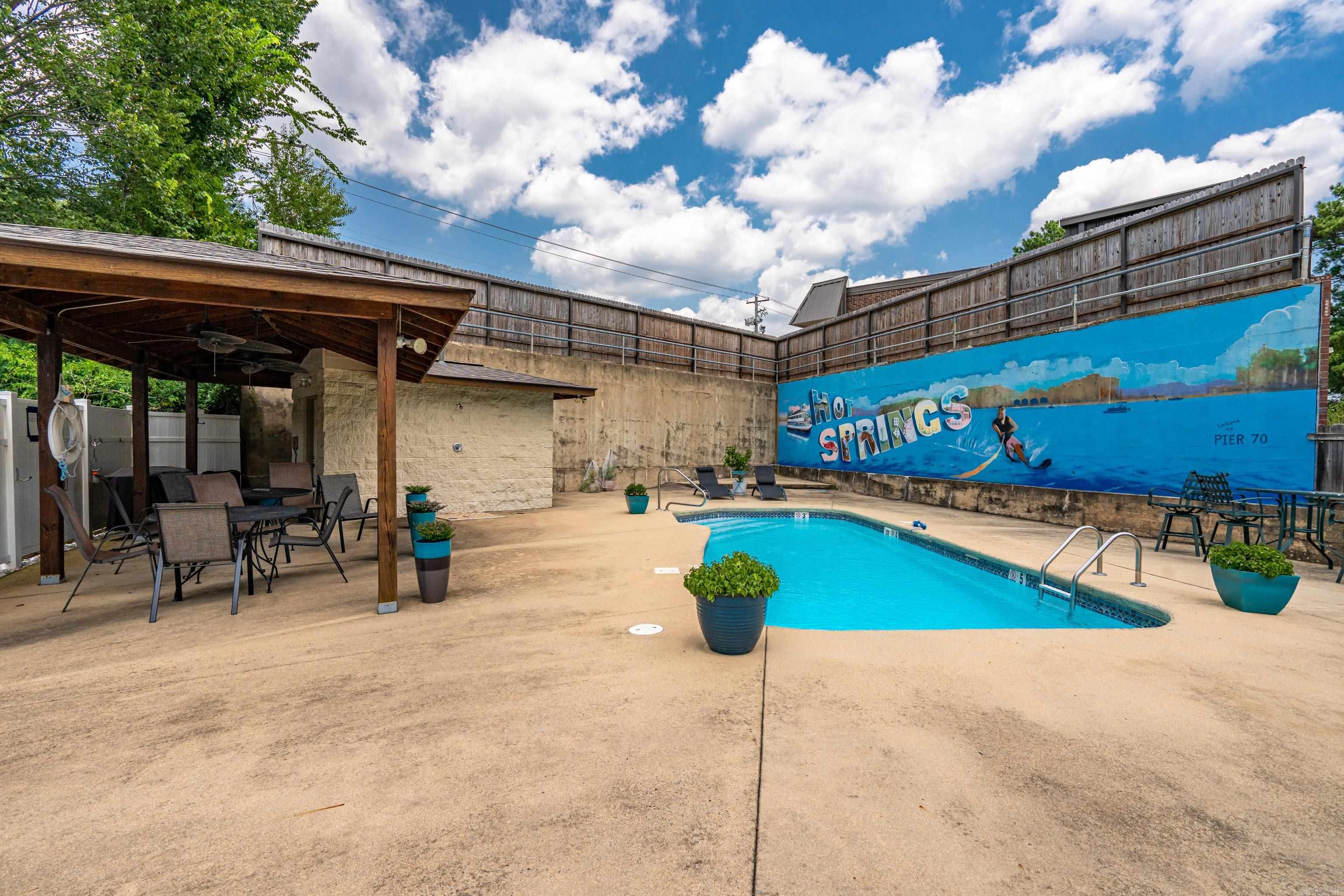 1133 Airport  Hot Springs, AR