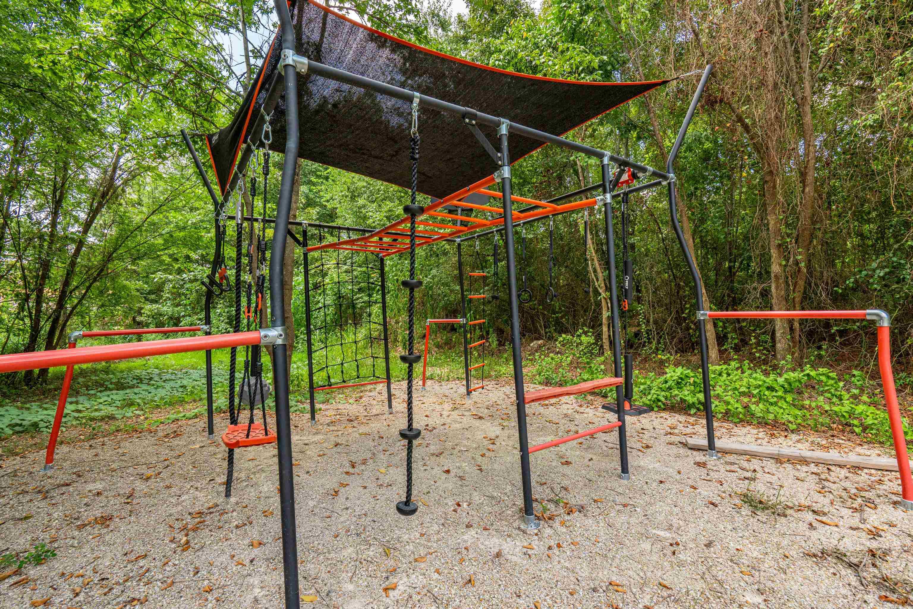 1133 Airport  Hot Springs, AR