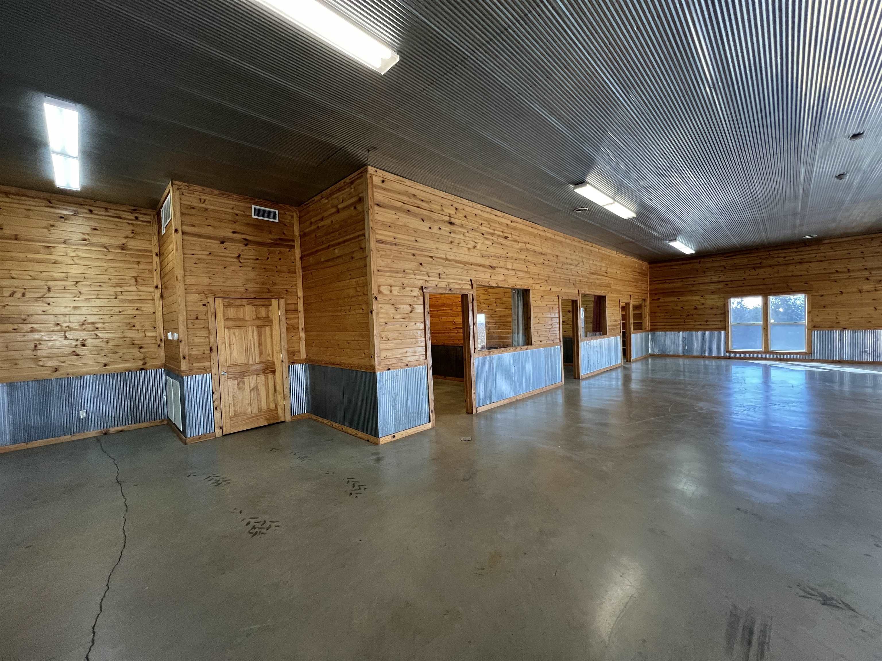 73 County Road 842  Henderson, AR