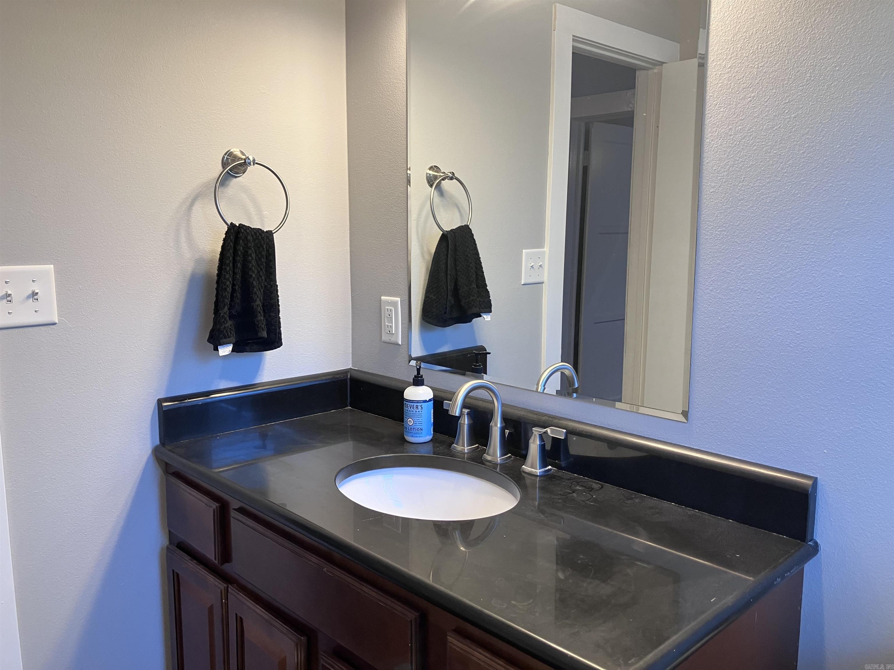 506 W Pleasure  Searcy, AR