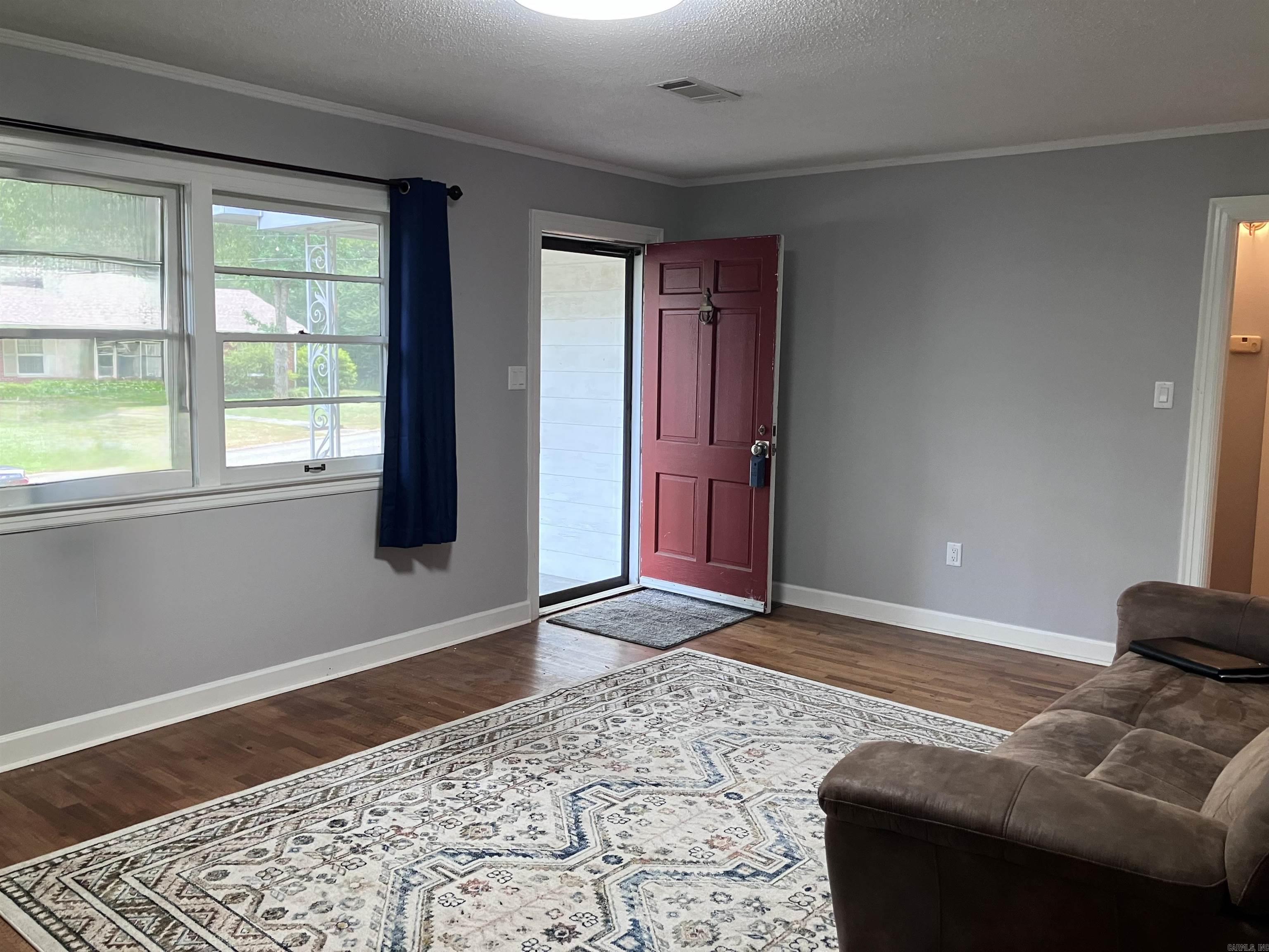 901 Cedar  Searcy, AR