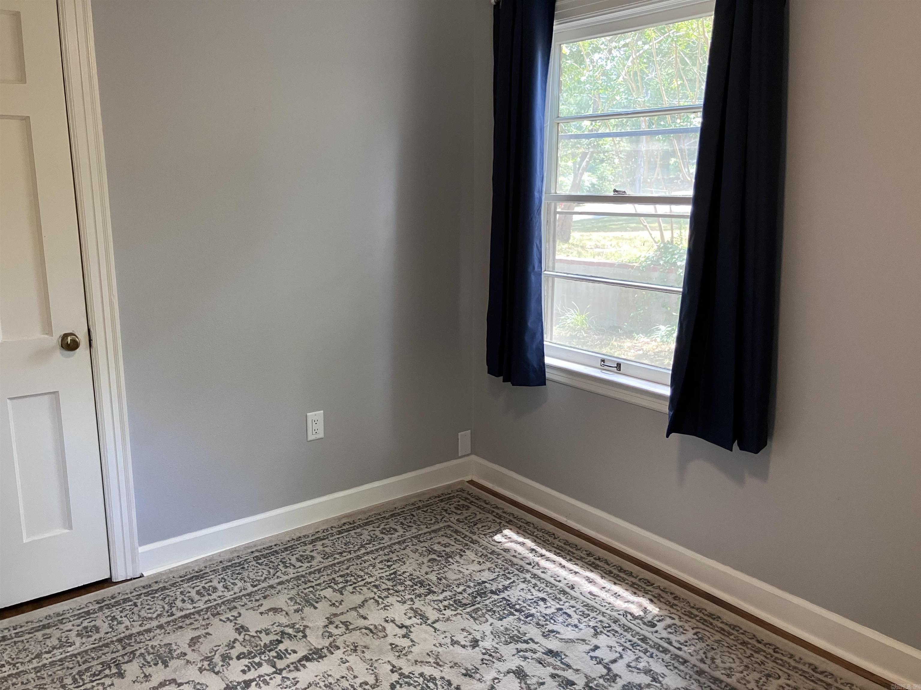 901 Cedar  Searcy, AR