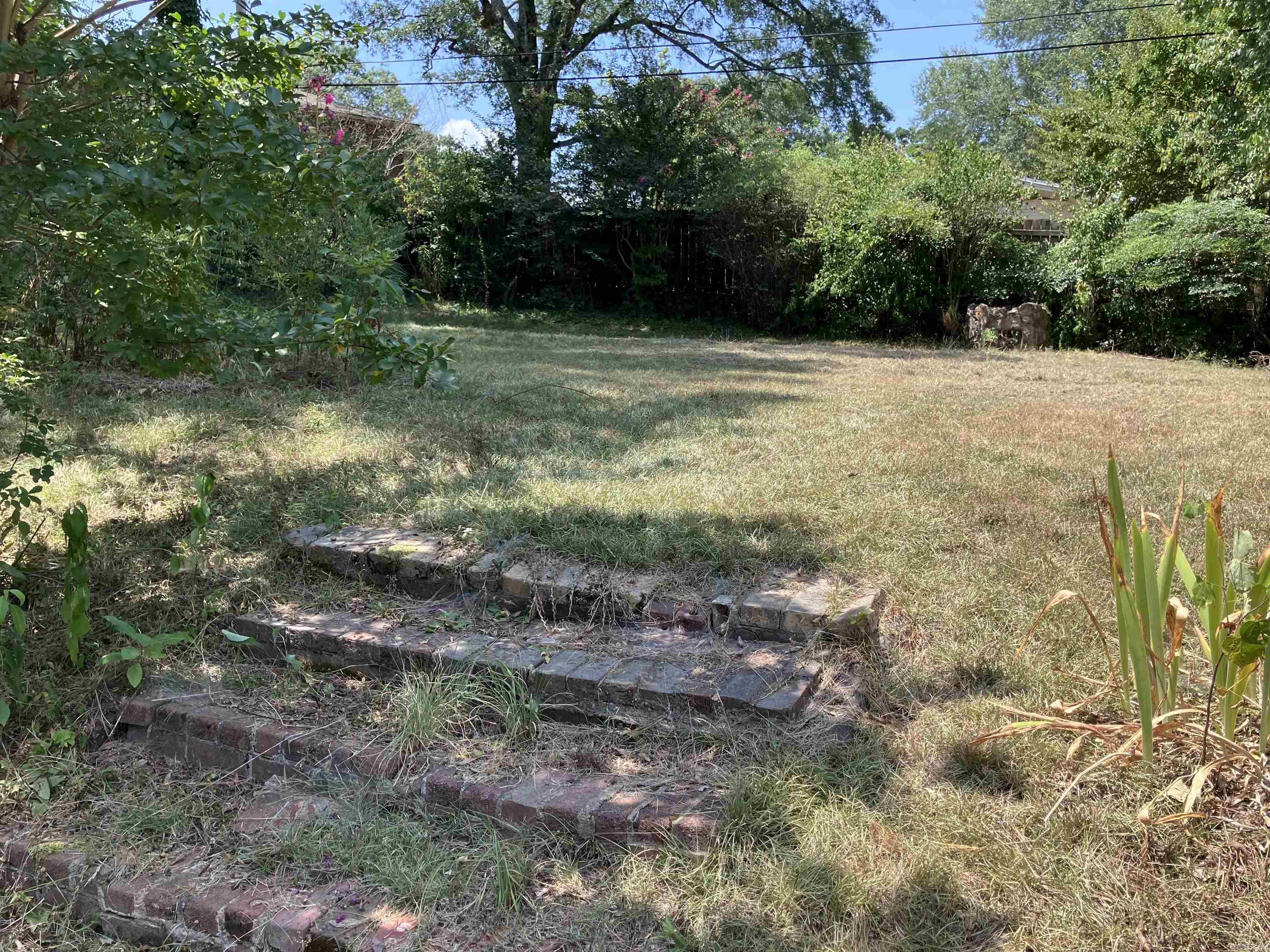 901 Cedar  Searcy, AR