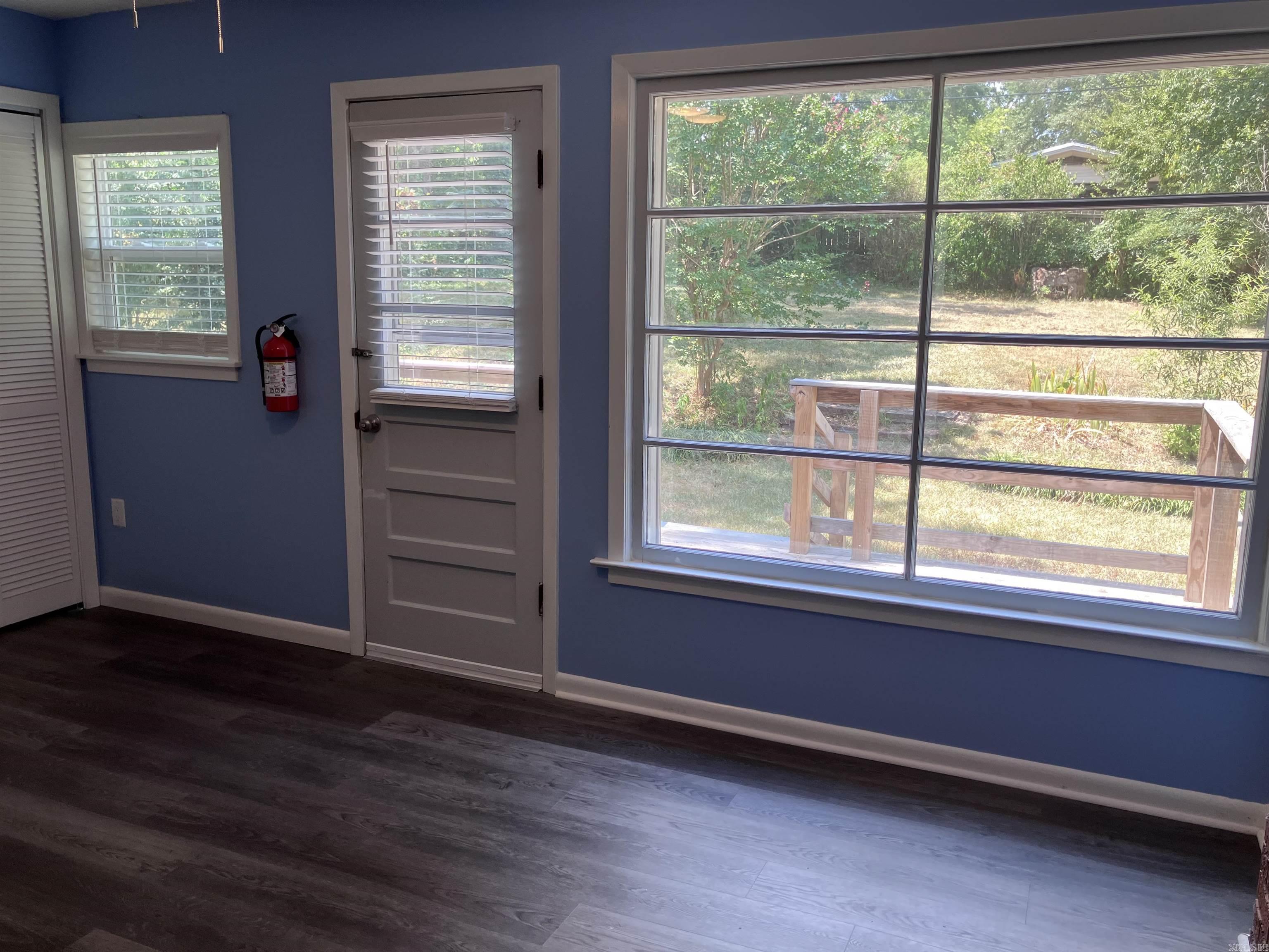 901 Cedar  Searcy, AR
