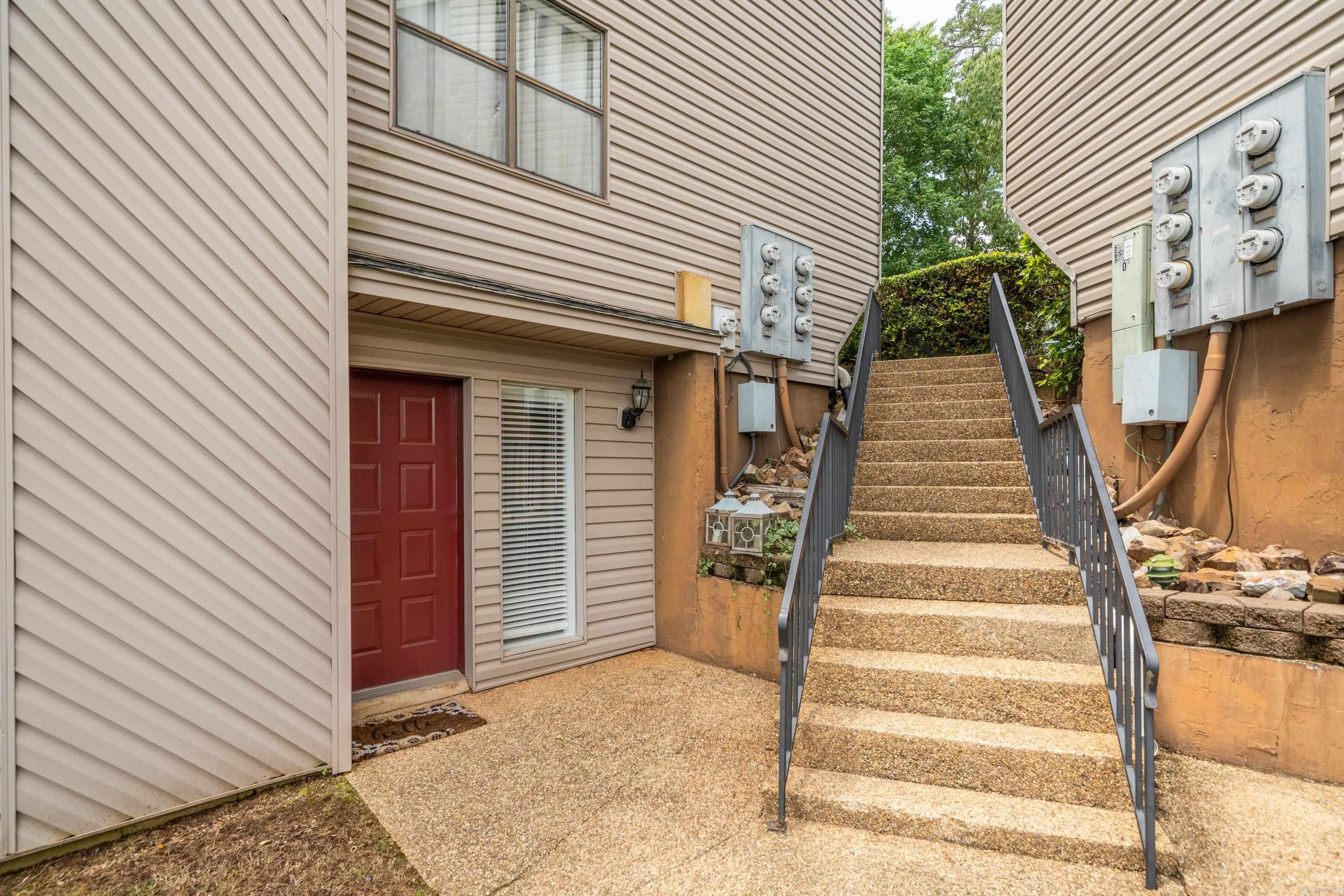 1319 Airport  Hot Springs, AR