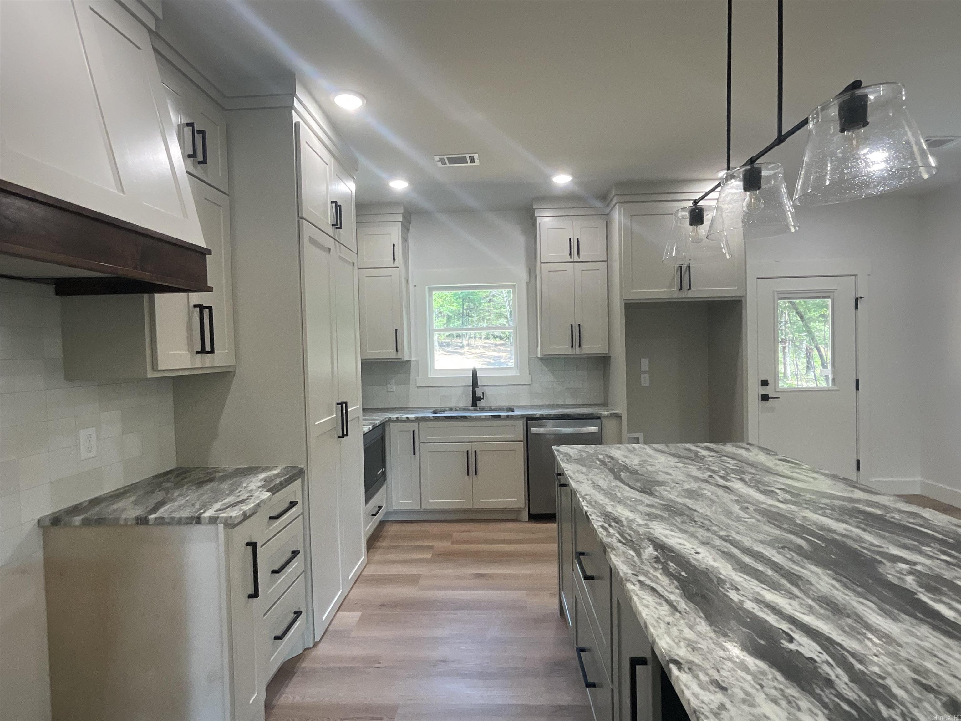 20 Sky Eagle Drive  Greenbrier, AR