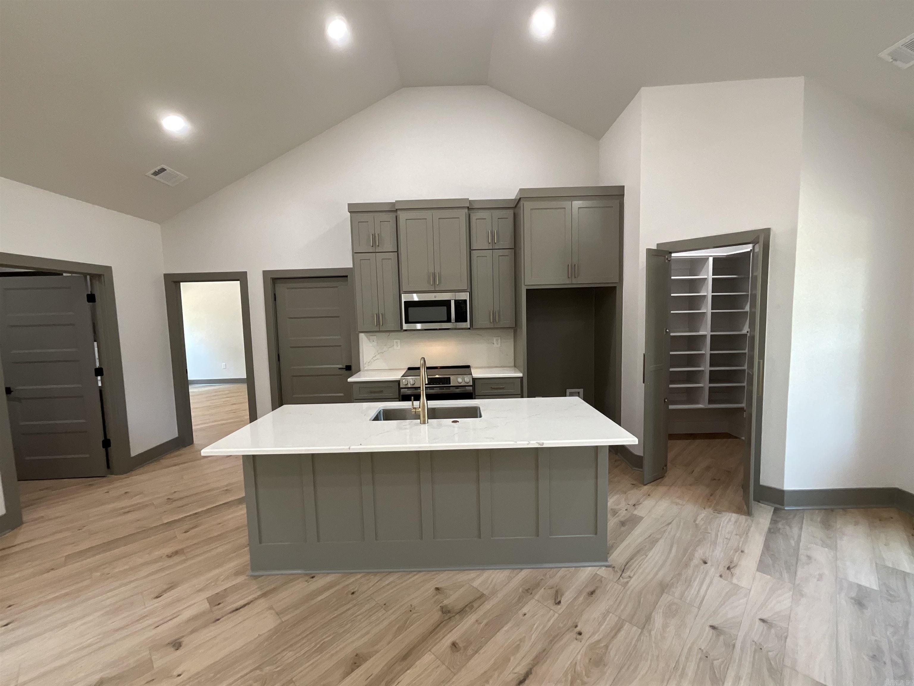 75 Turkey Roost Drive  Quitman, AR