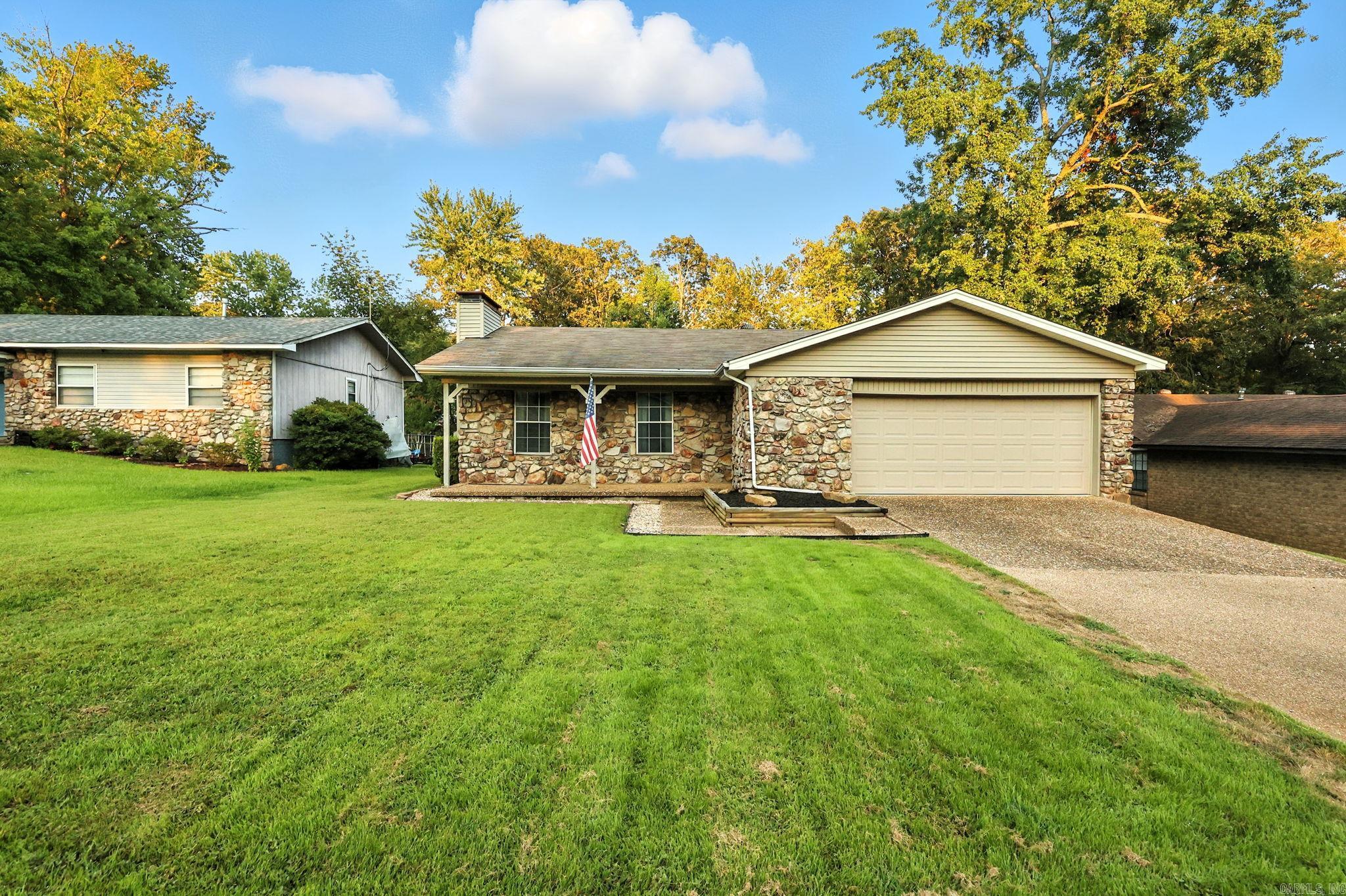 8400 Merriwood Court Sherwood, AR 72120