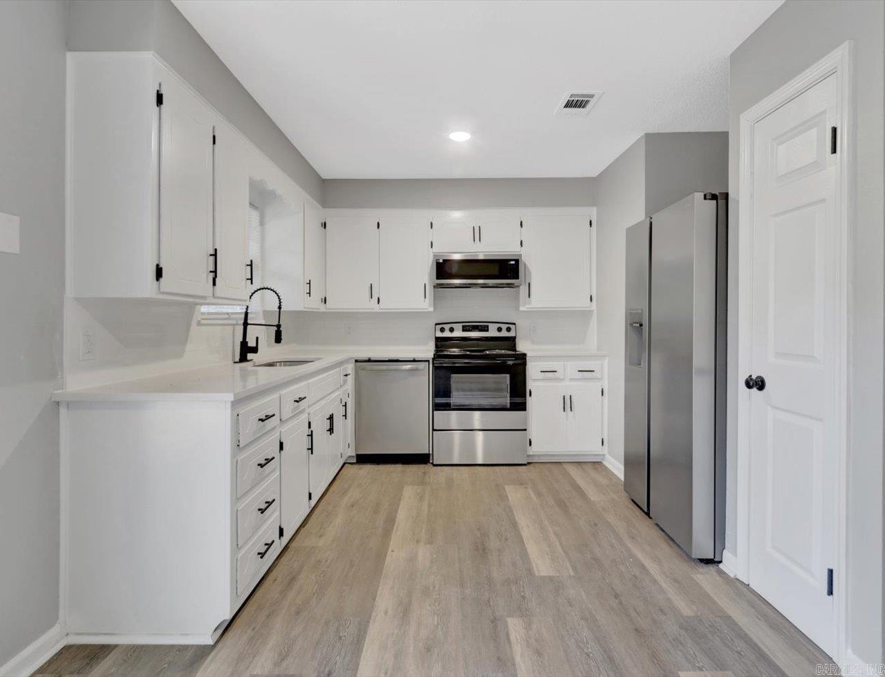 9814 Woodland  Little Rock, AR