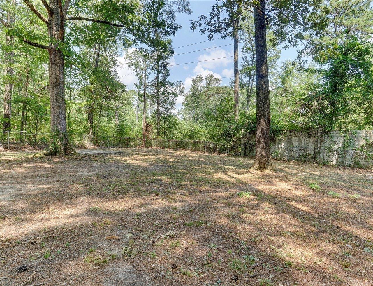 9814 Woodland  Little Rock, AR