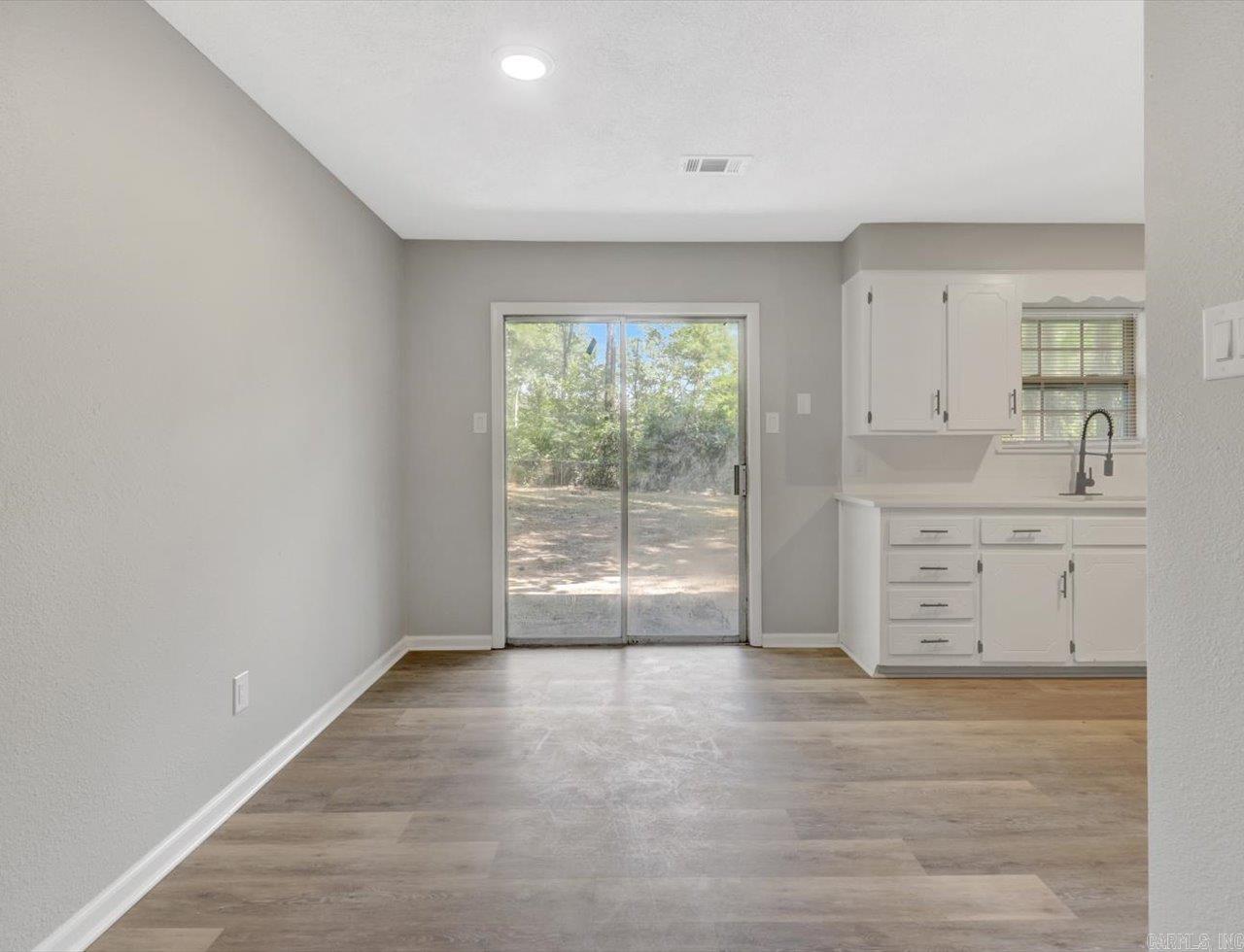 9814 Woodland  Little Rock, AR