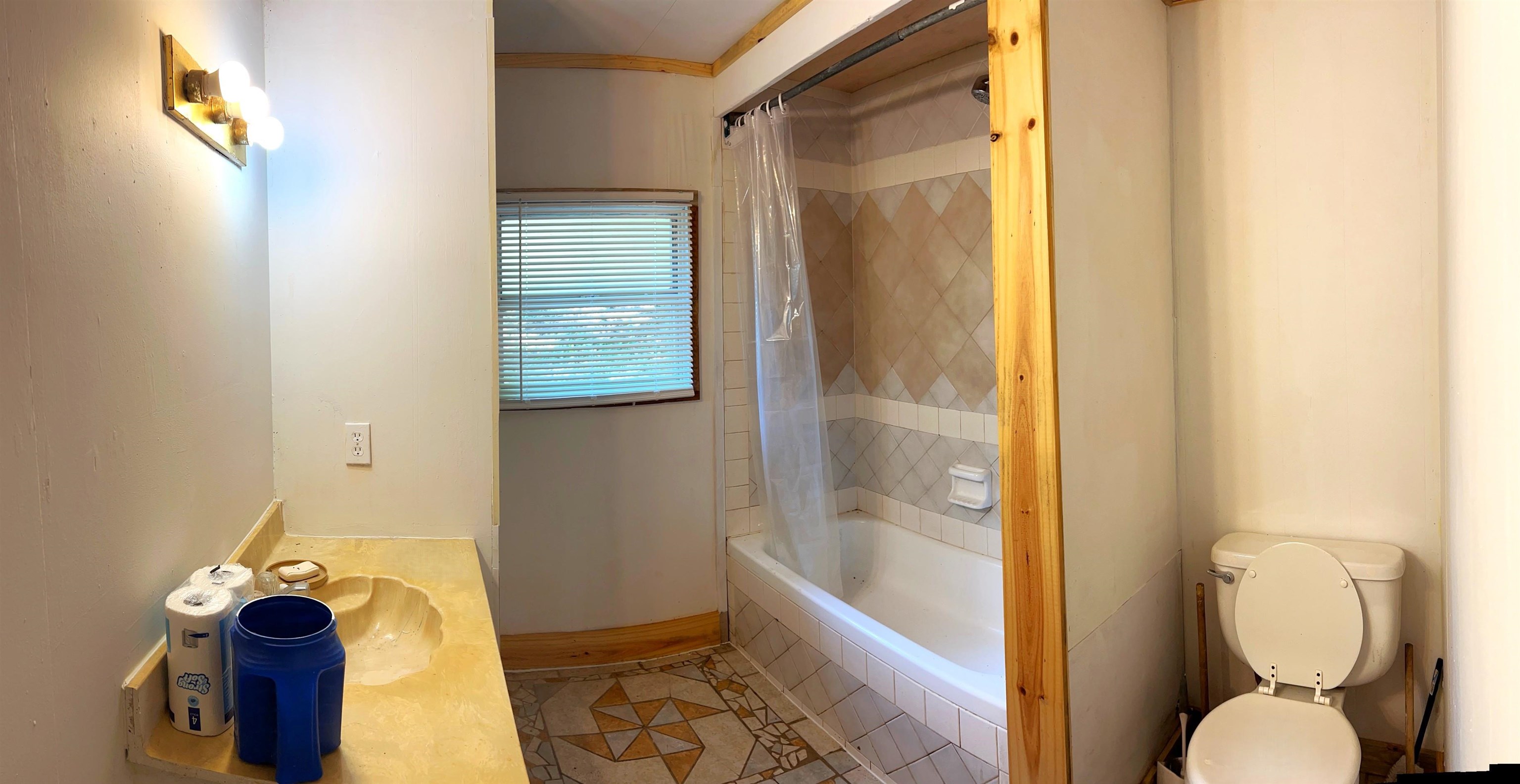 4838 Herpel  Mountain View, AR
