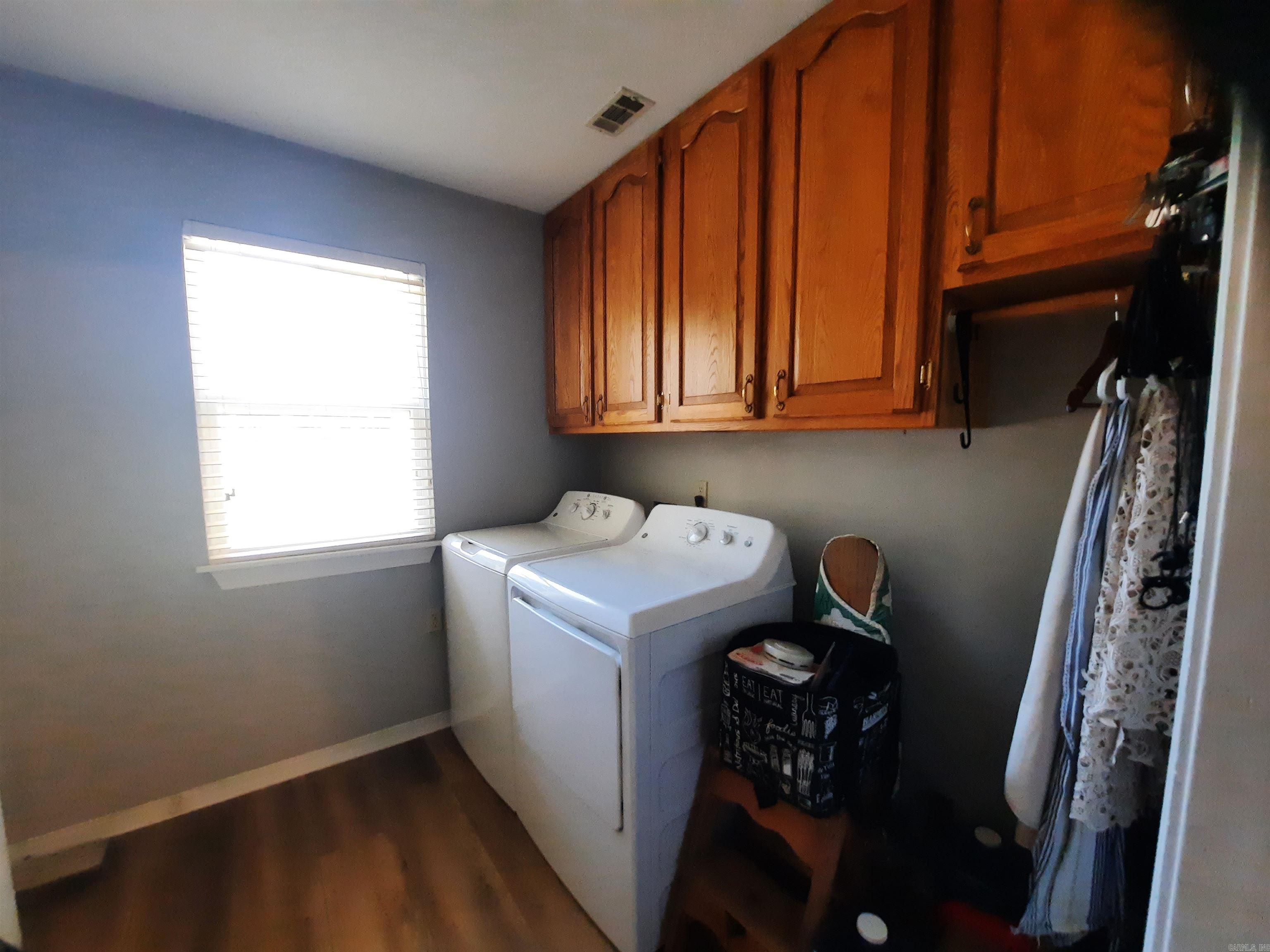 3201 McKinney  Mountain View, AR