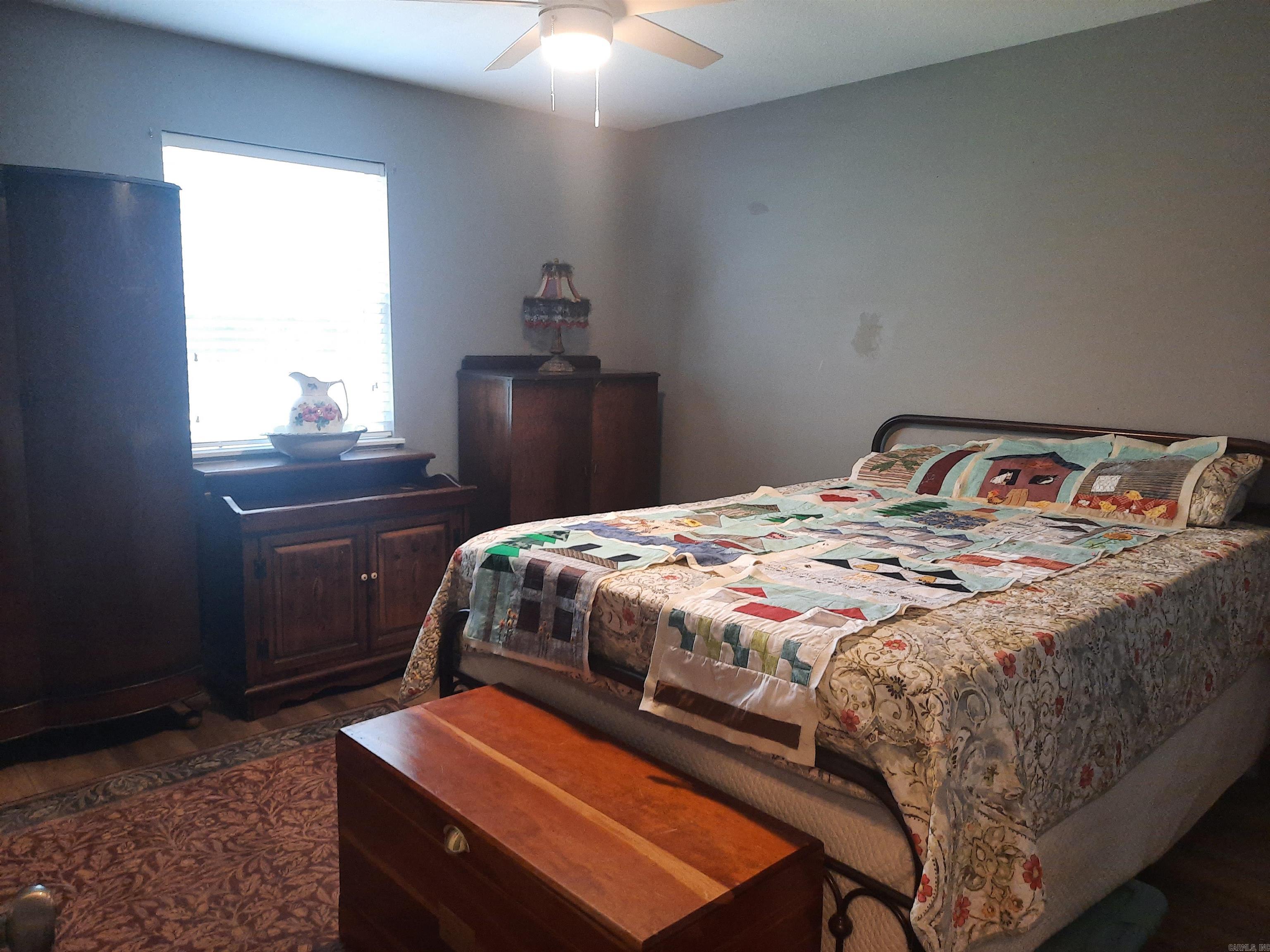 3201 McKinney  Mountain View, AR