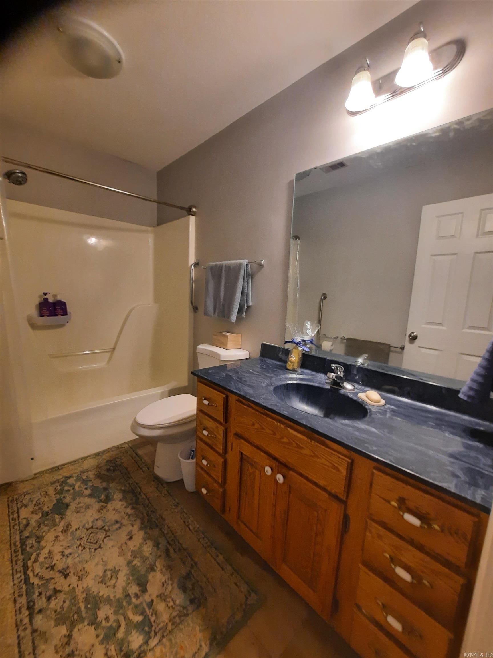 3201 McKinney  Mountain View, AR