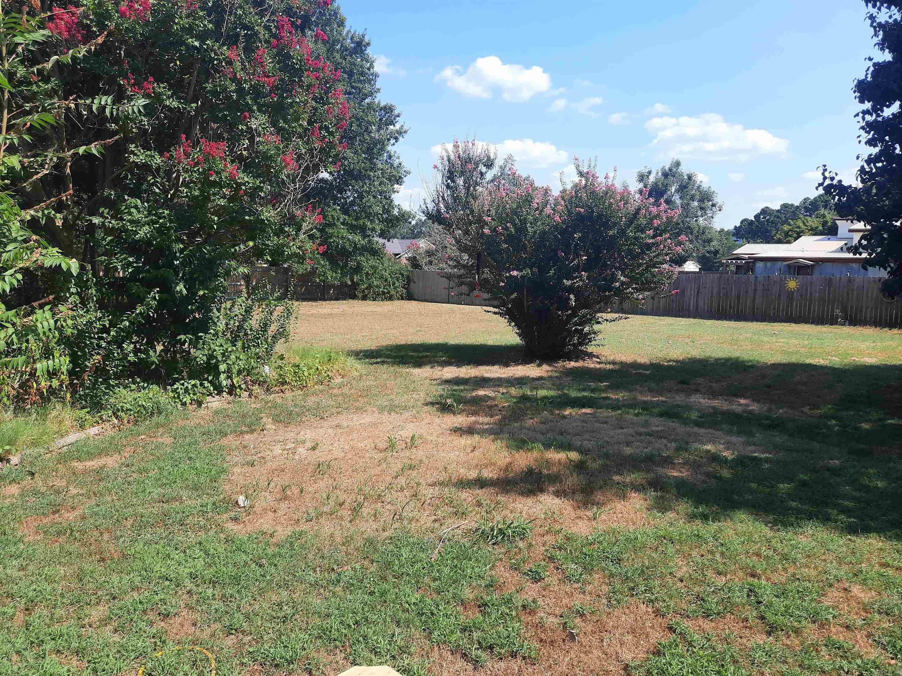 3201 McKinney  Mountain View, AR