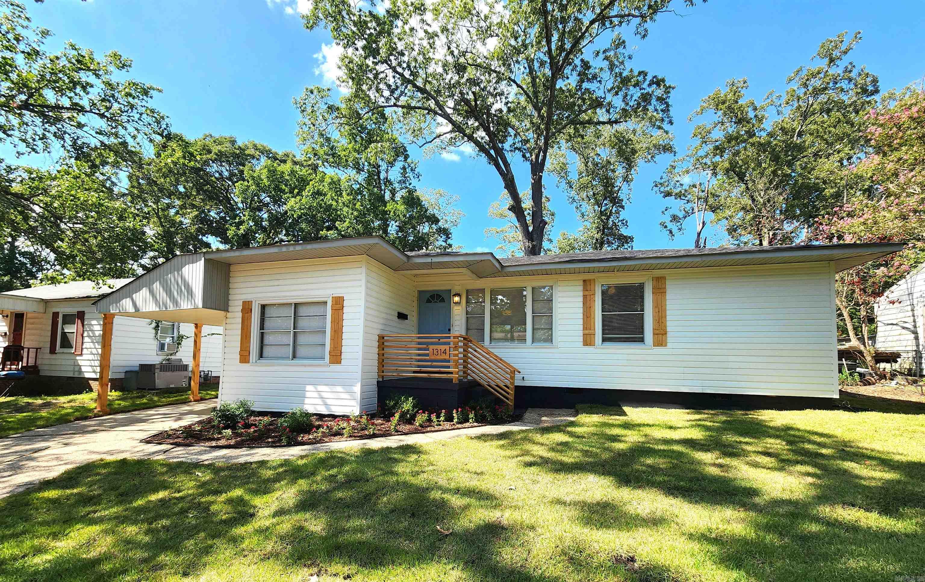1314 Coy Dumas  El Dorado, AR