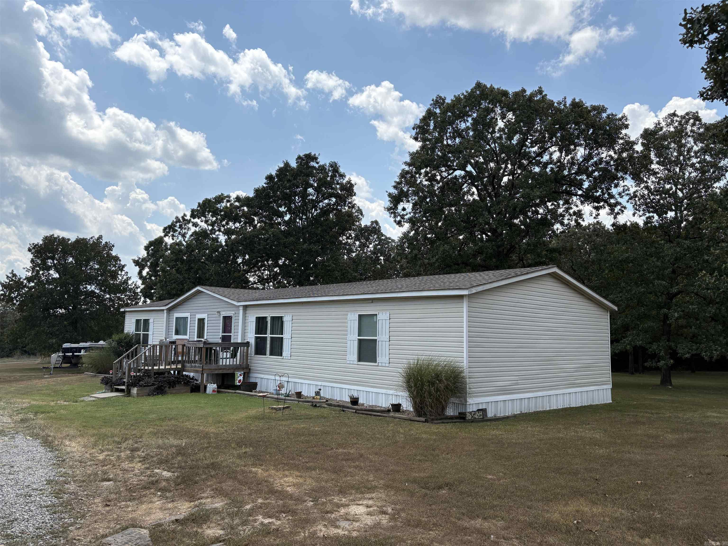 100 Round Tree  Searcy, AR