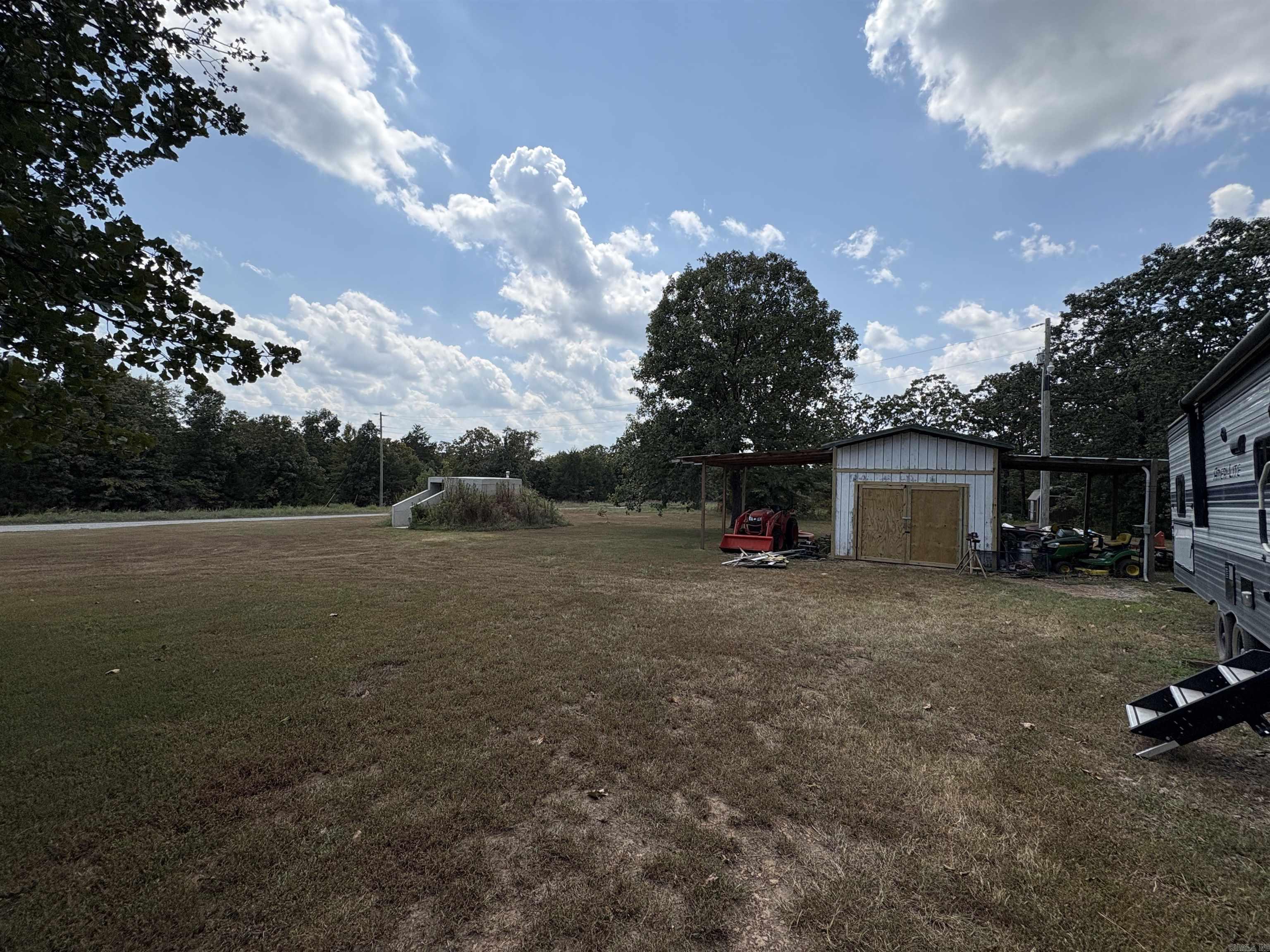 100 Round Tree  Searcy, AR