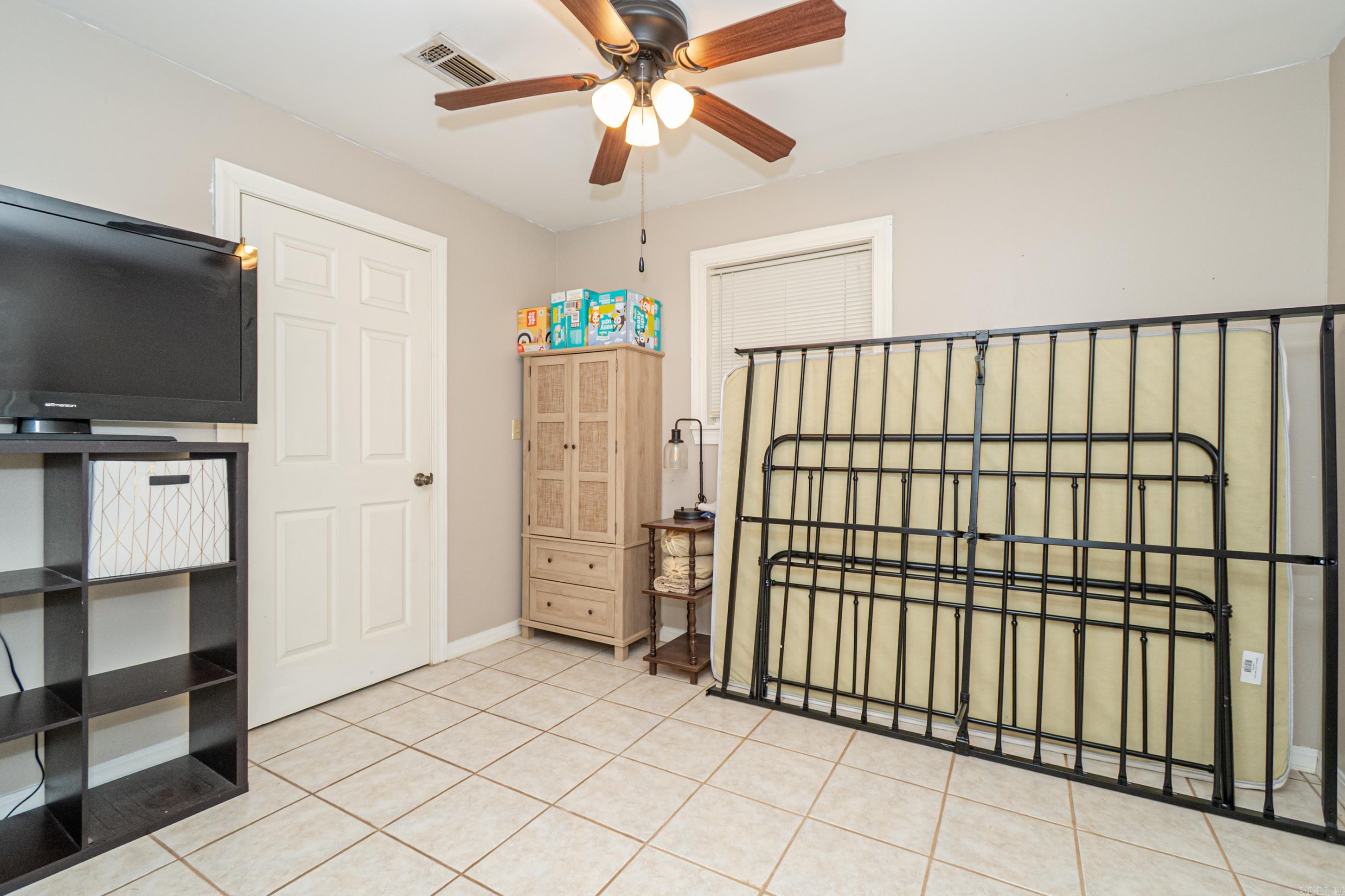 613 E Cleveland St Taylor, AR 71861