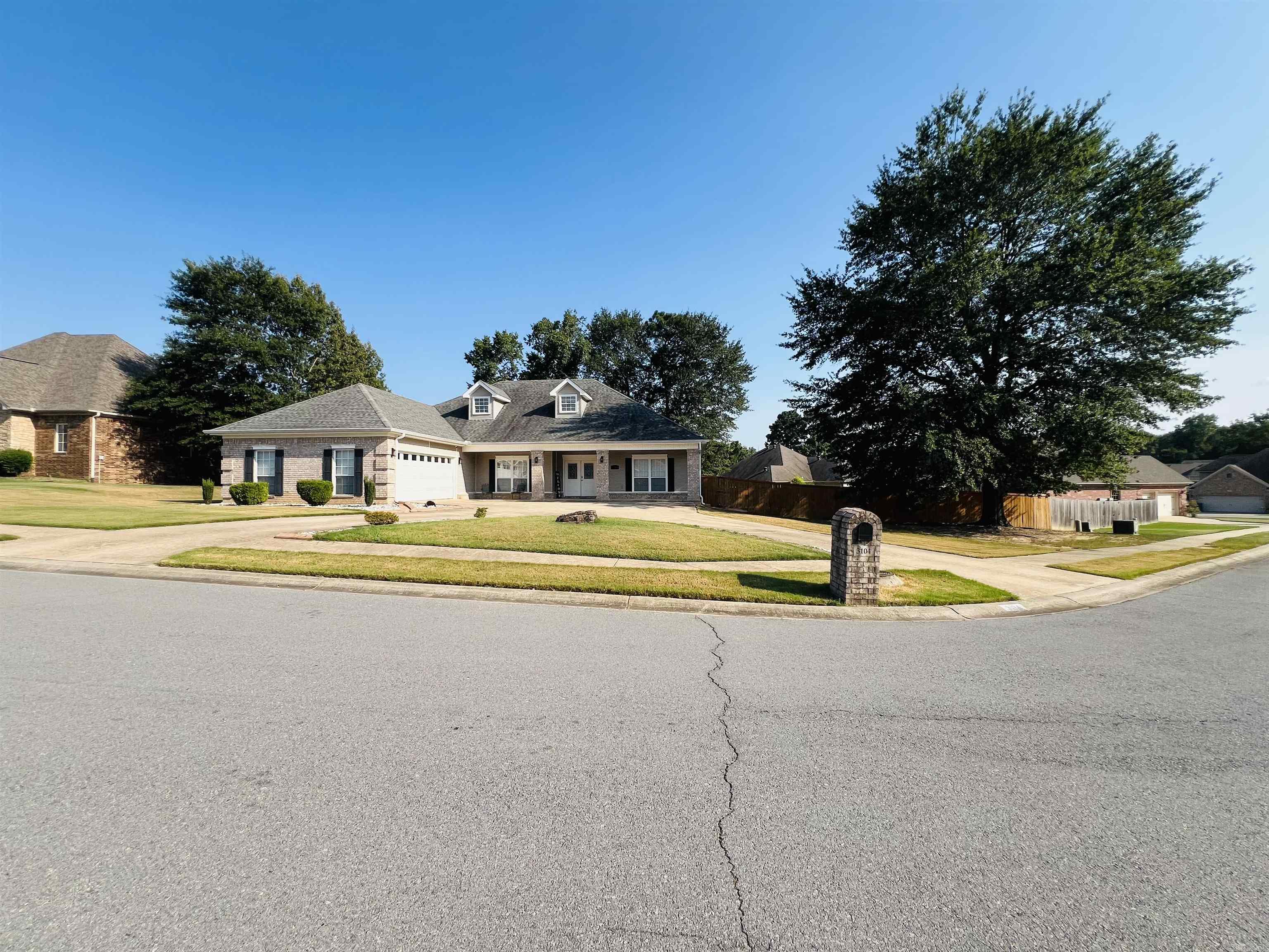 3104 Debra Gaye Drive Bryant, AR 72022
