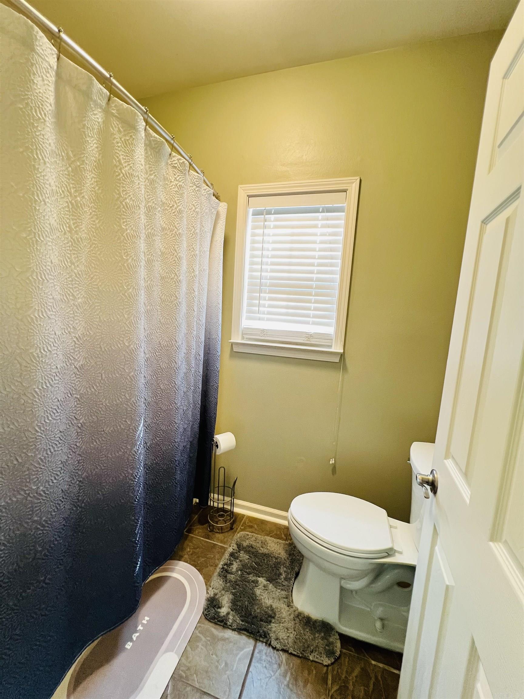 3104 Debra Gaye Drive Bryant, AR 72022