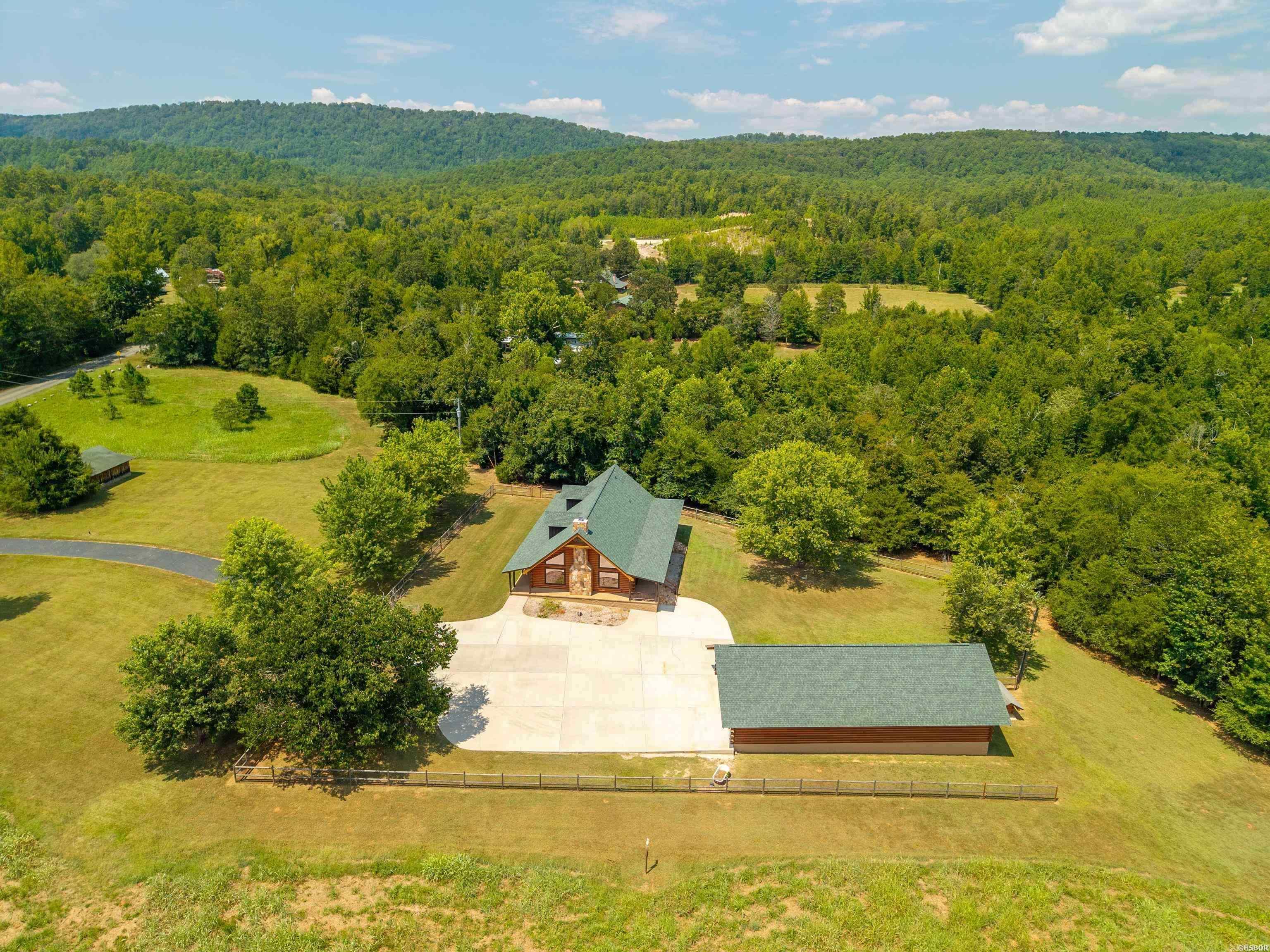 1646 Brady Mountain  Royal, AR
