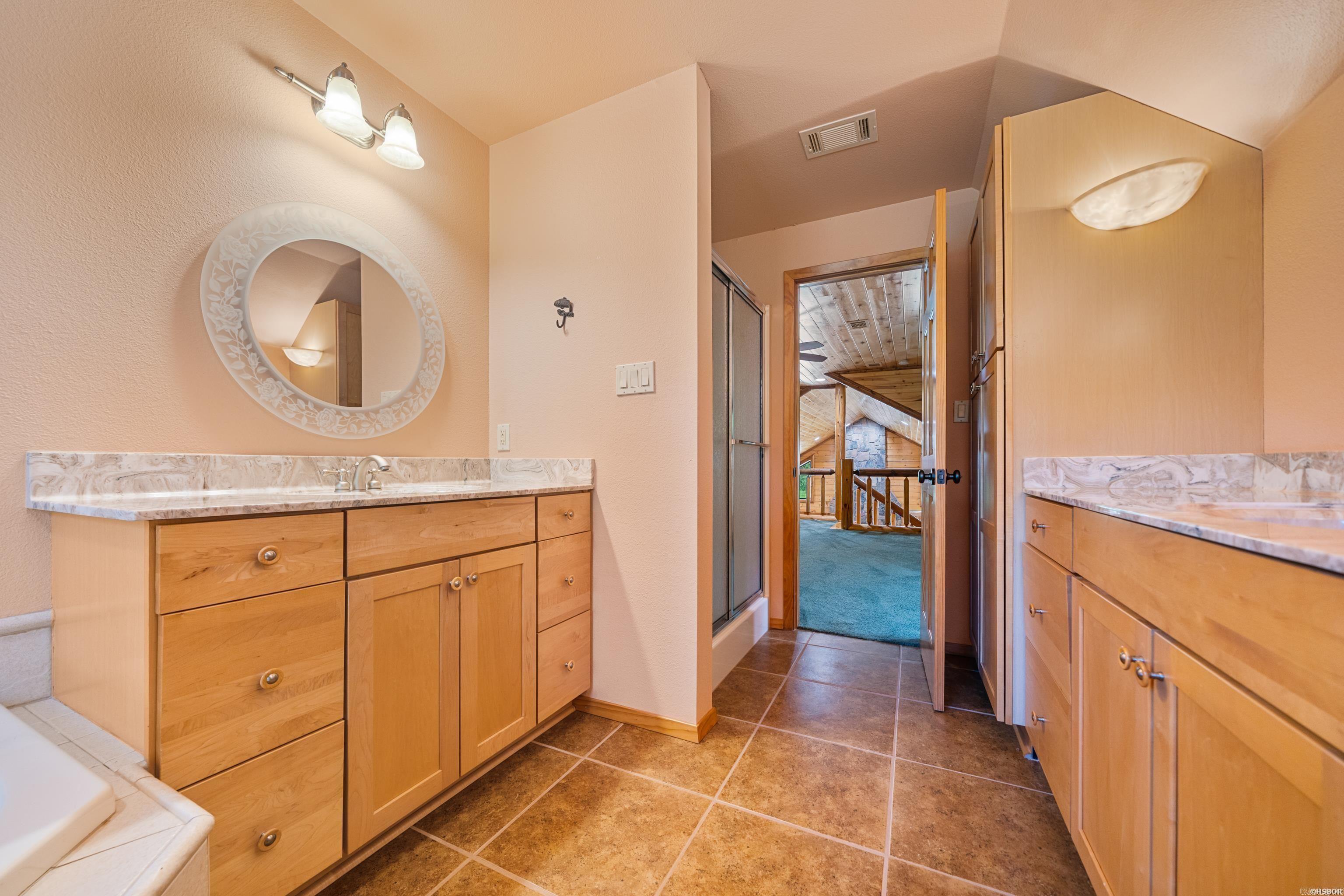 1646 Brady Mountain  Royal, AR