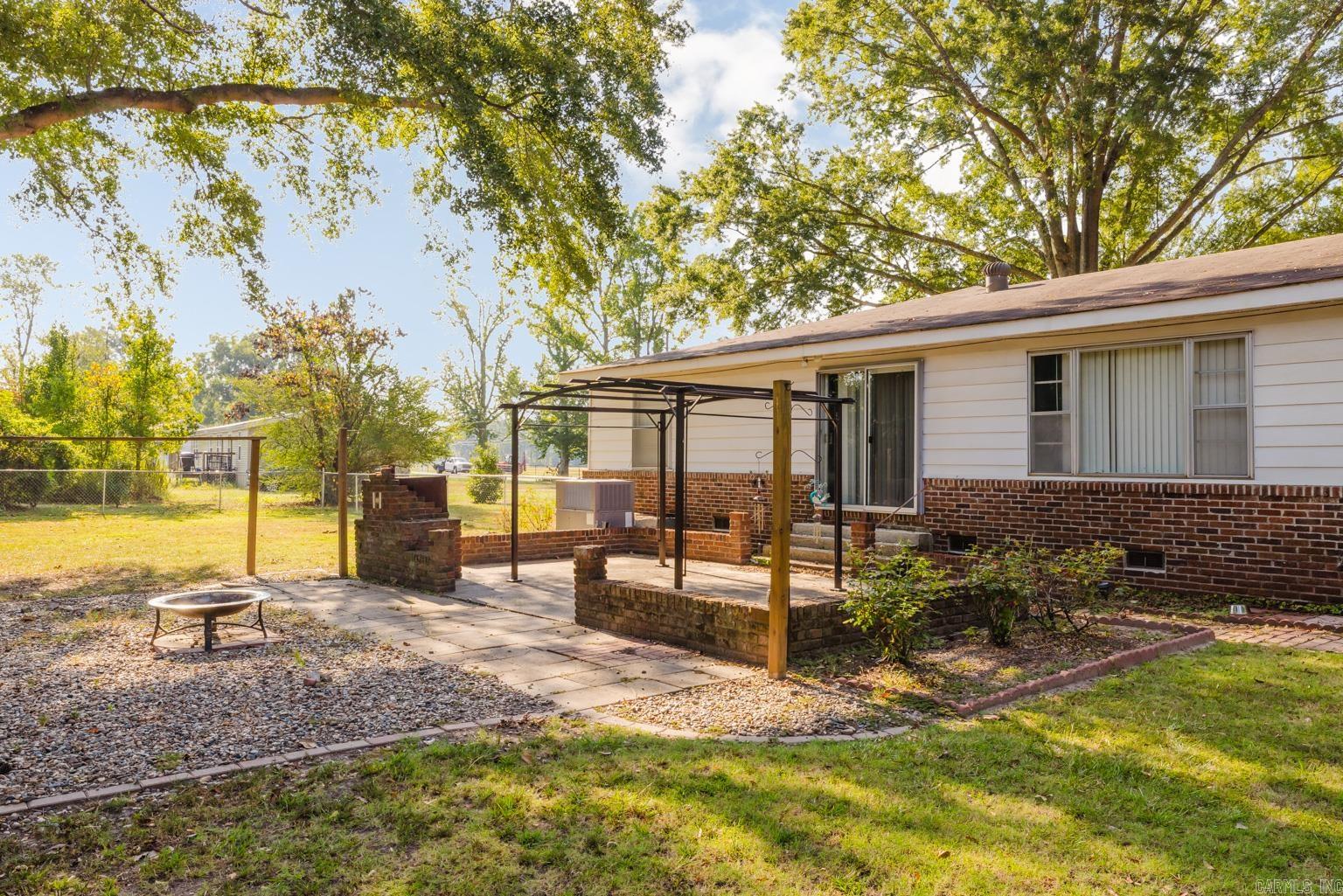 600 Peach Street Prattsville, AR 72129