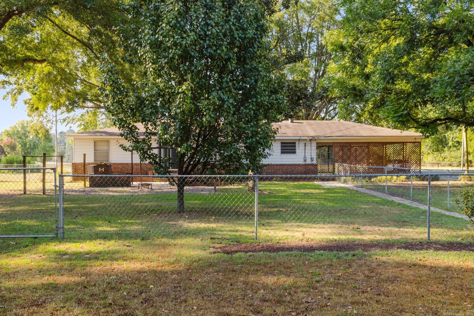 600 Peach Street Prattsville, AR 72129