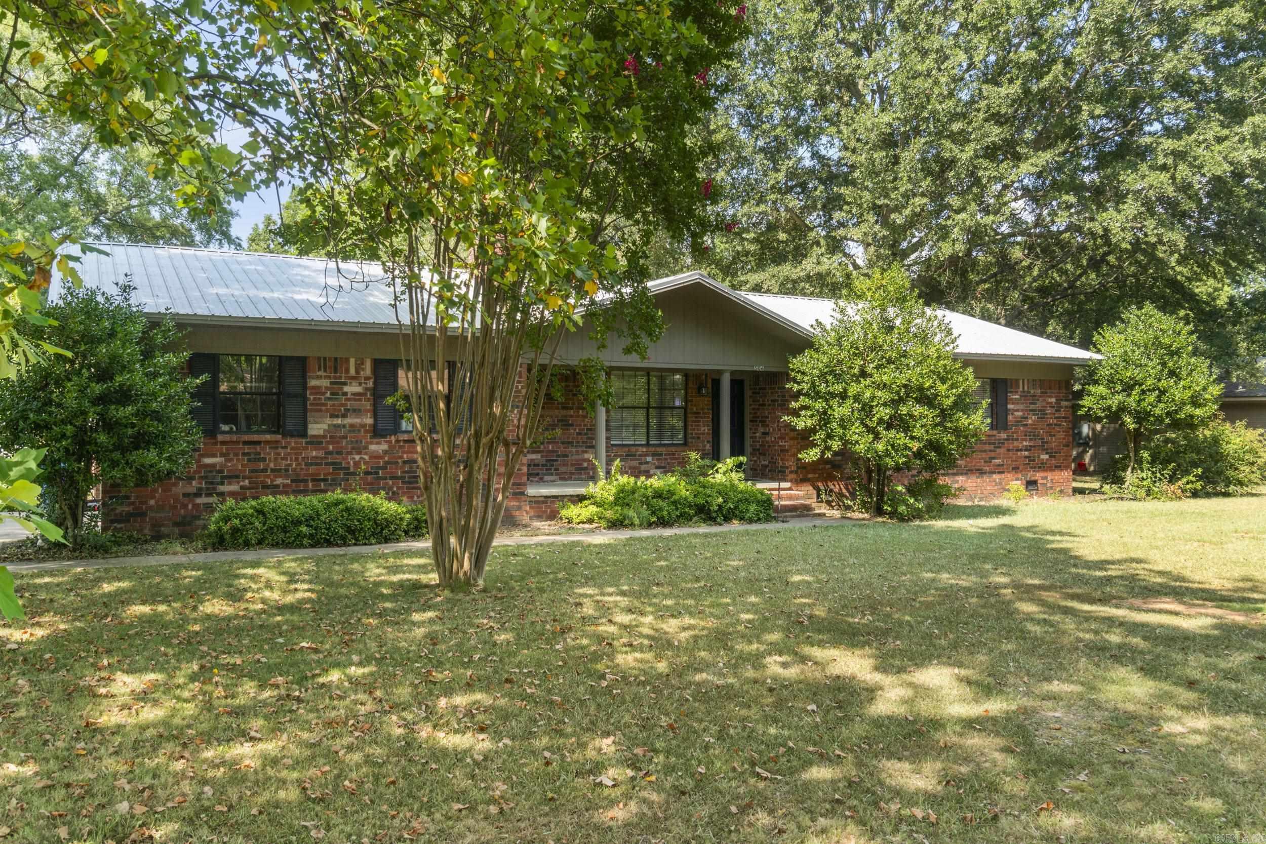 506 W Louisiana  Beebe, AR
