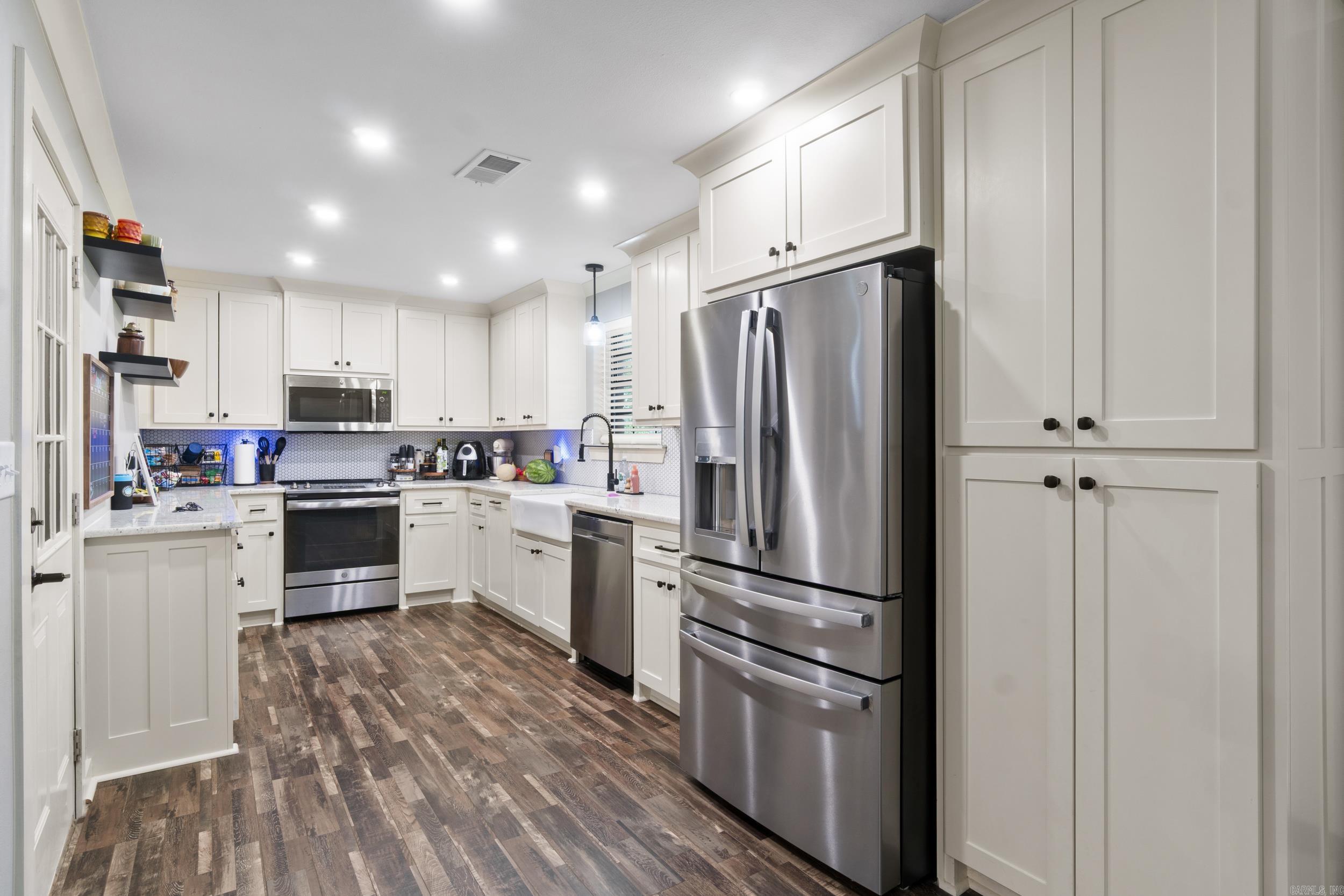 506 W Louisiana  Beebe, AR