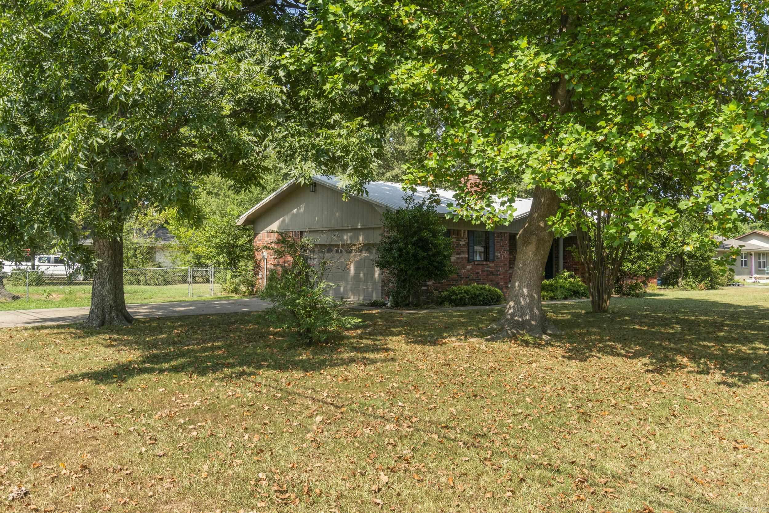 506 W Louisiana  Beebe, AR