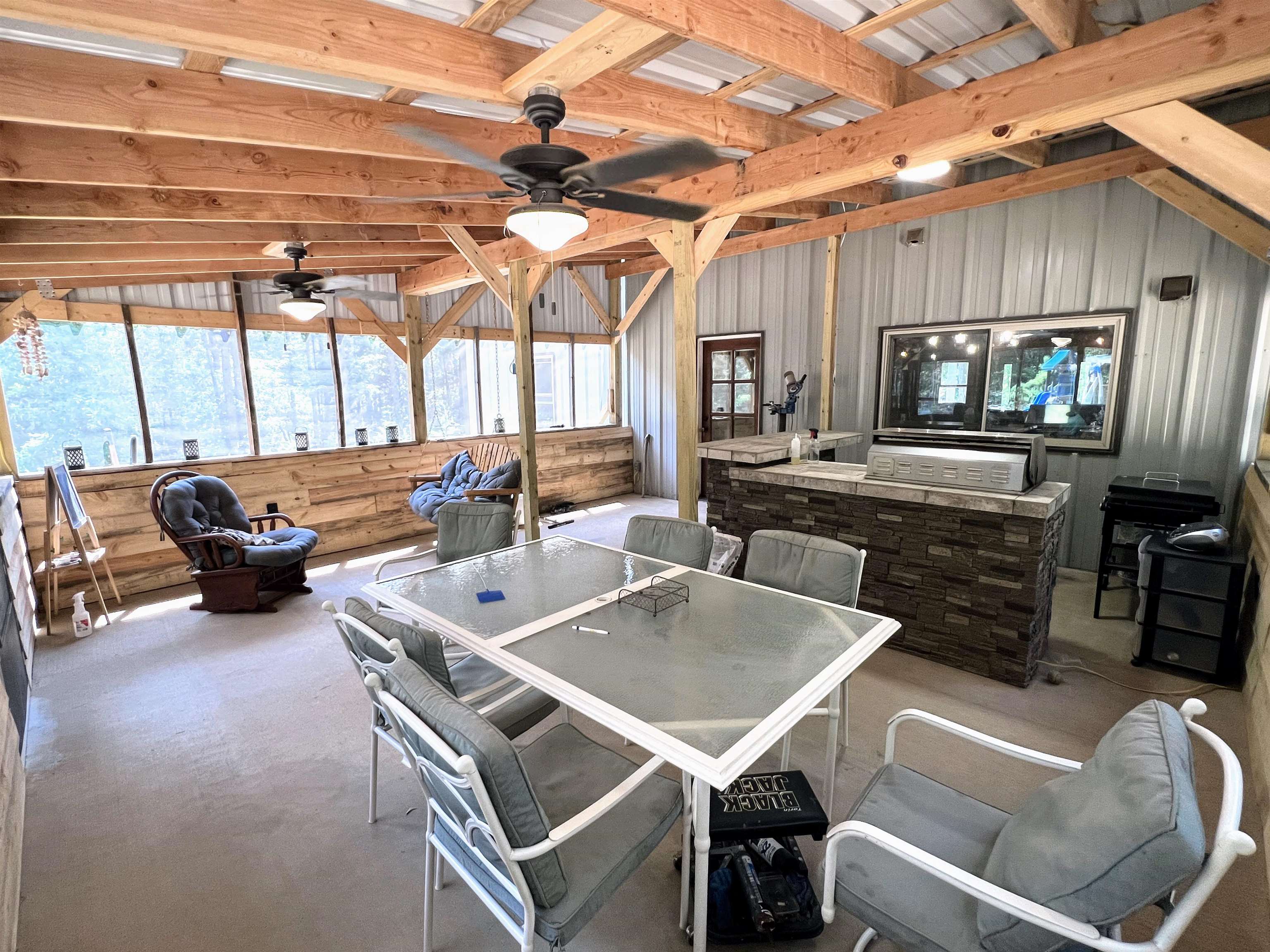2510 Old Larkin  Melbourne, AR