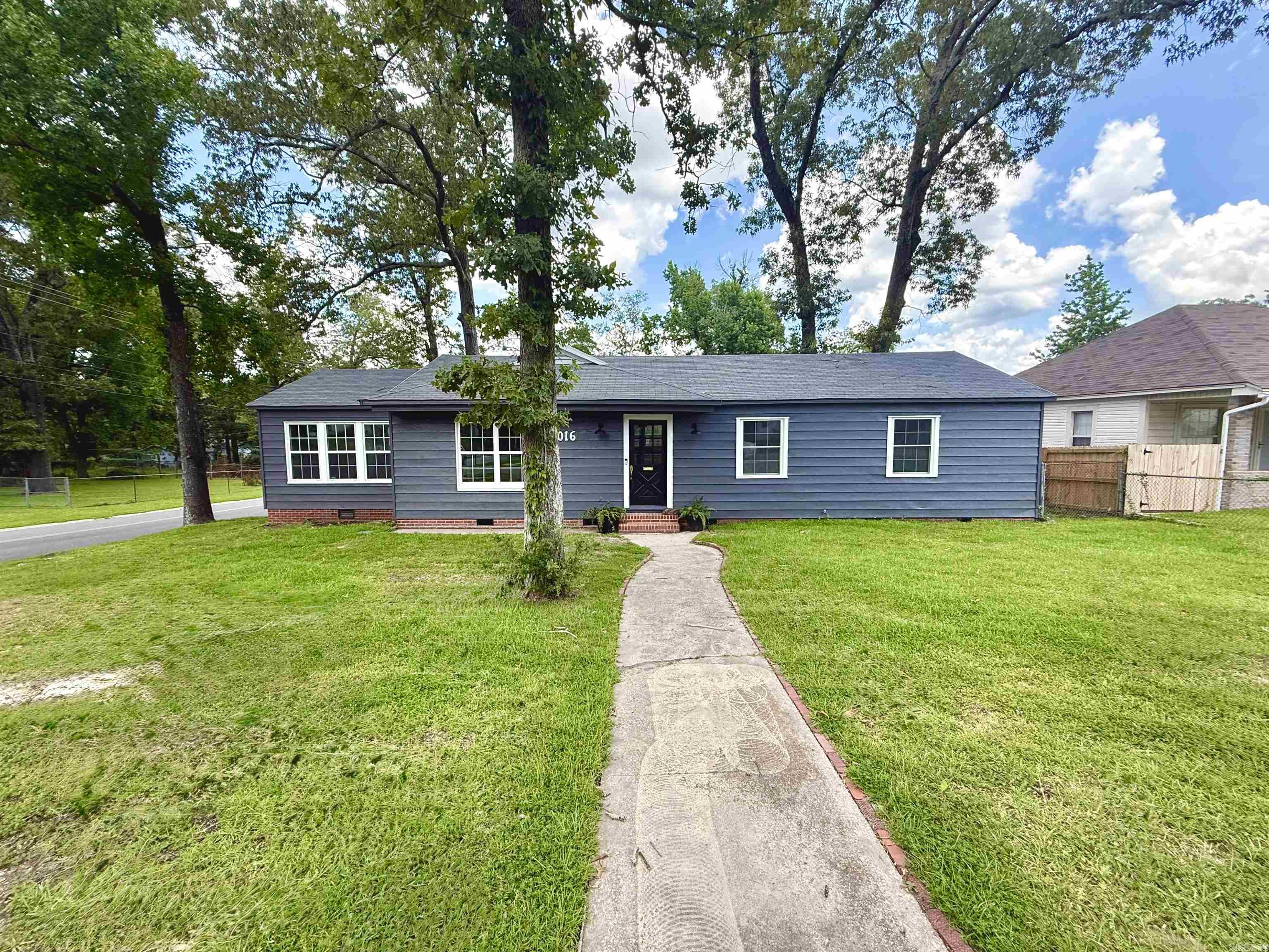 1016 W 7Th St  El Dorado, AR