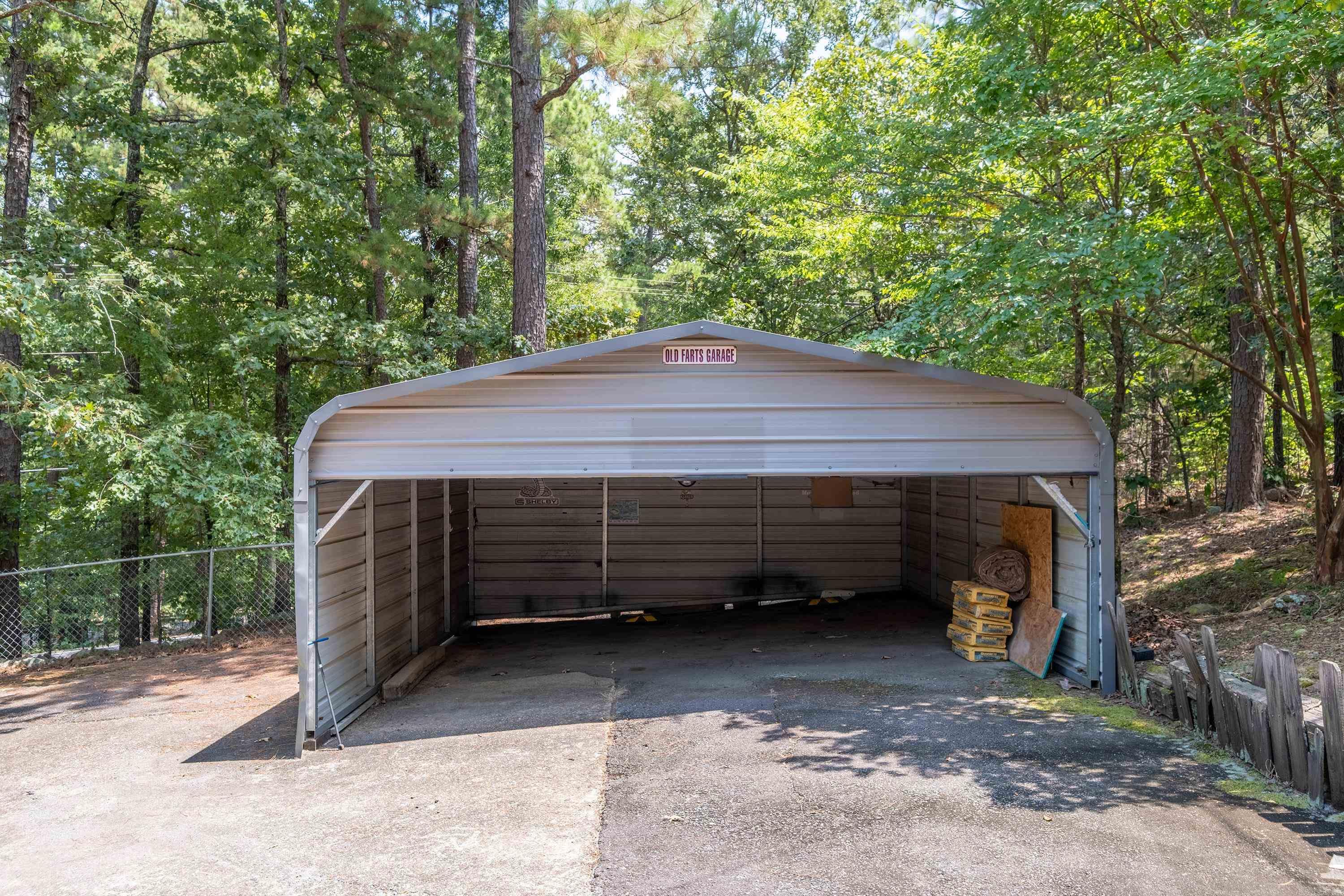 16615 Highway 300  Roland, AR
