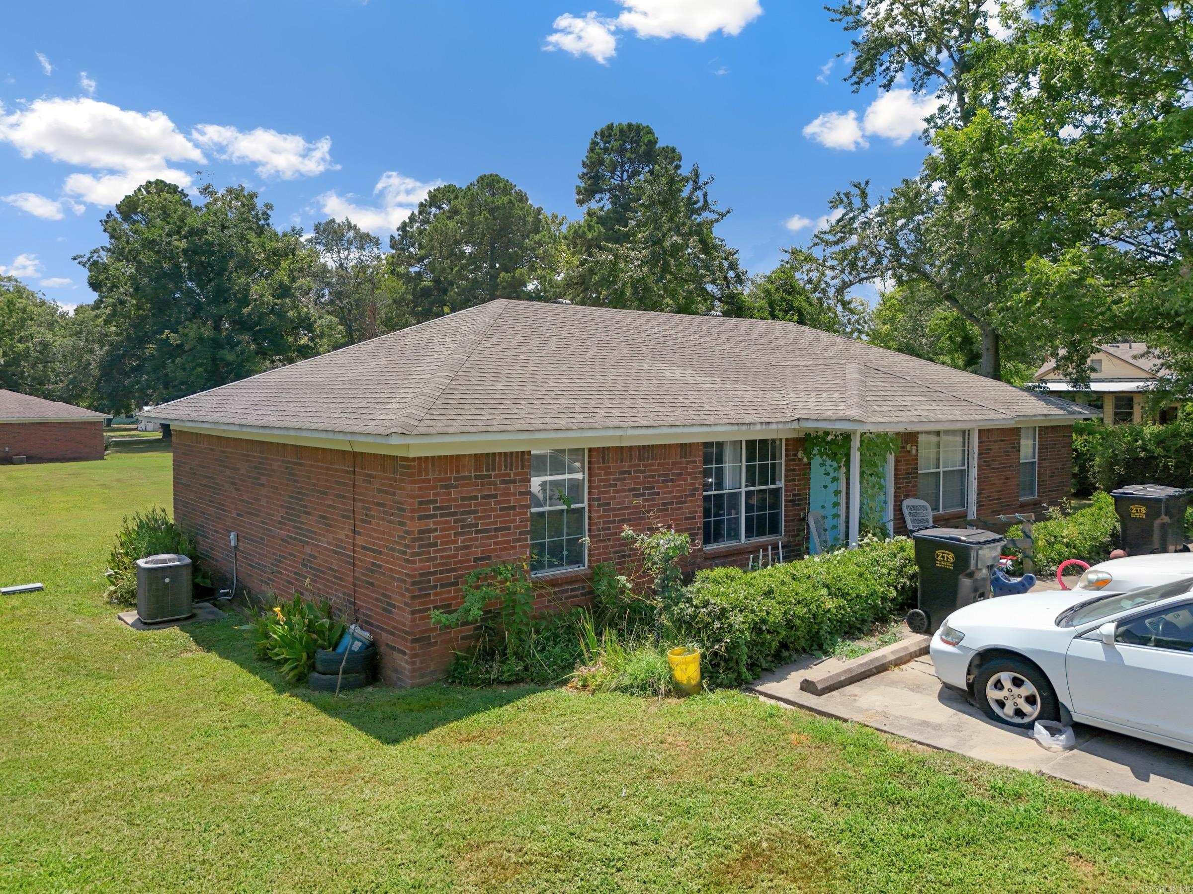 105 & 107 E. 4th Street  Ward, AR