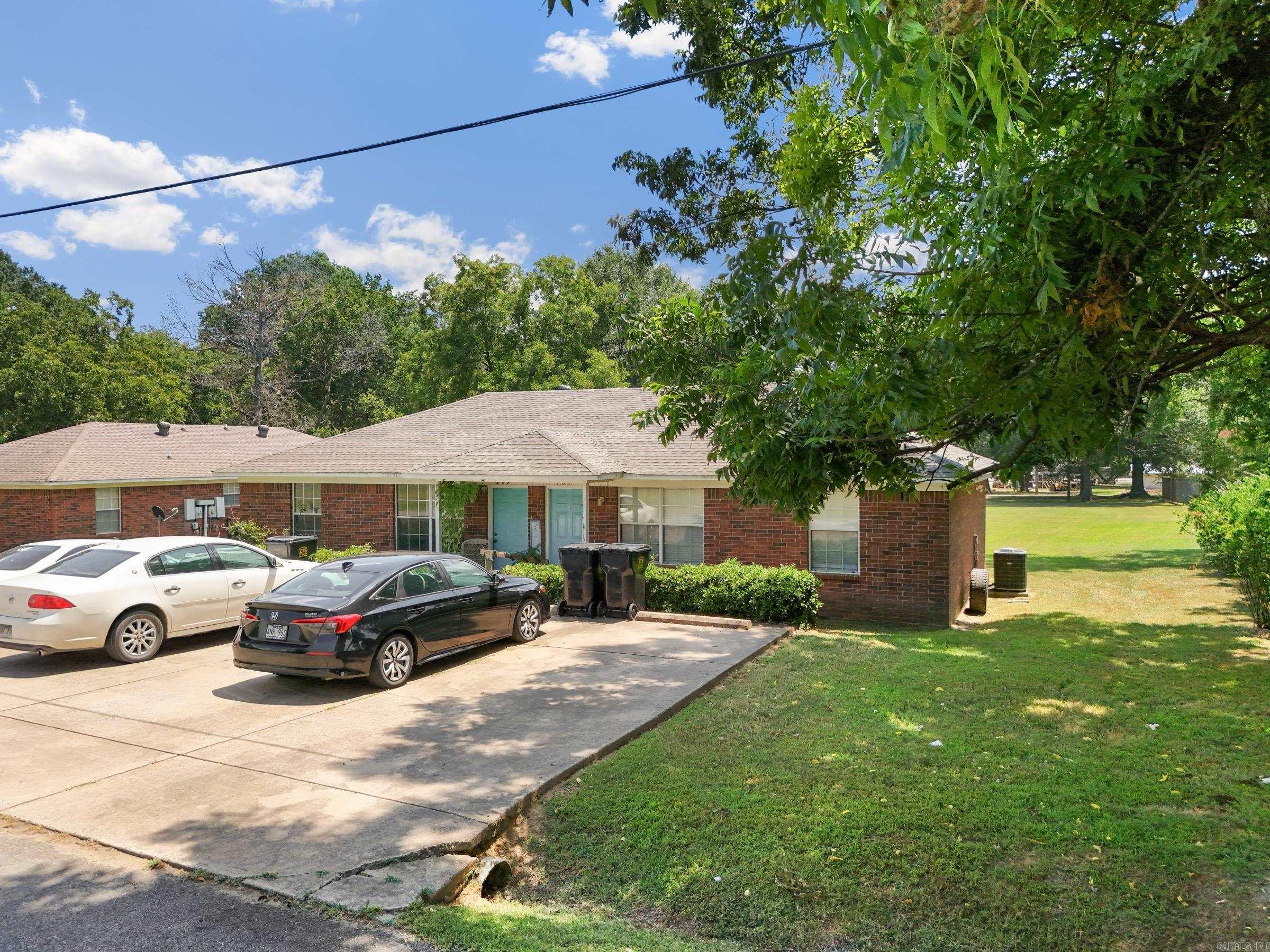 105 & 107 E. 4th Street  Ward, AR